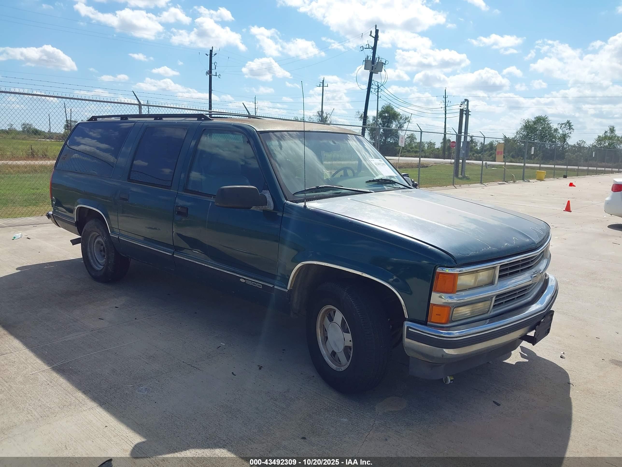 1GNEC16R2TJ418901