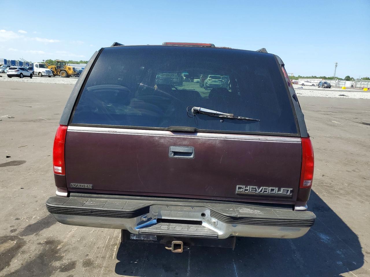 1996 Chevrolet Suburban C1500 Purple vin: 1GNEC16R7TJ348781