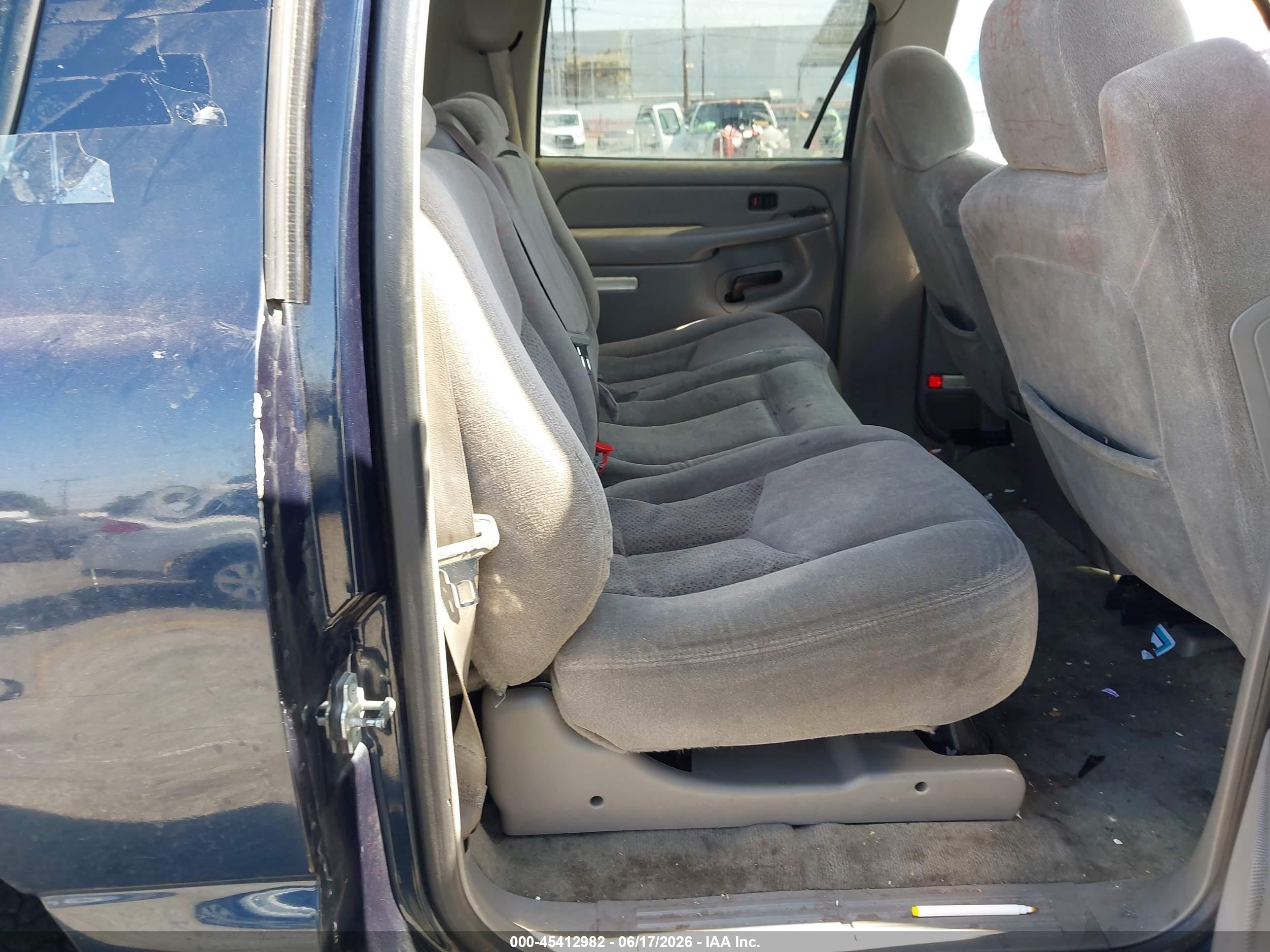 2004 Chevrolet Suburban 1500 Ls Dark Blue vin: 1GNEC16T14J201076