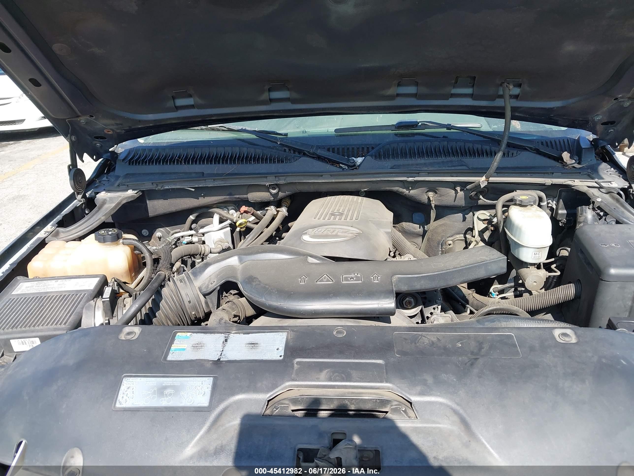 2004 Chevrolet Suburban 1500 Ls Dark Blue vin: 1GNEC16T14J201076