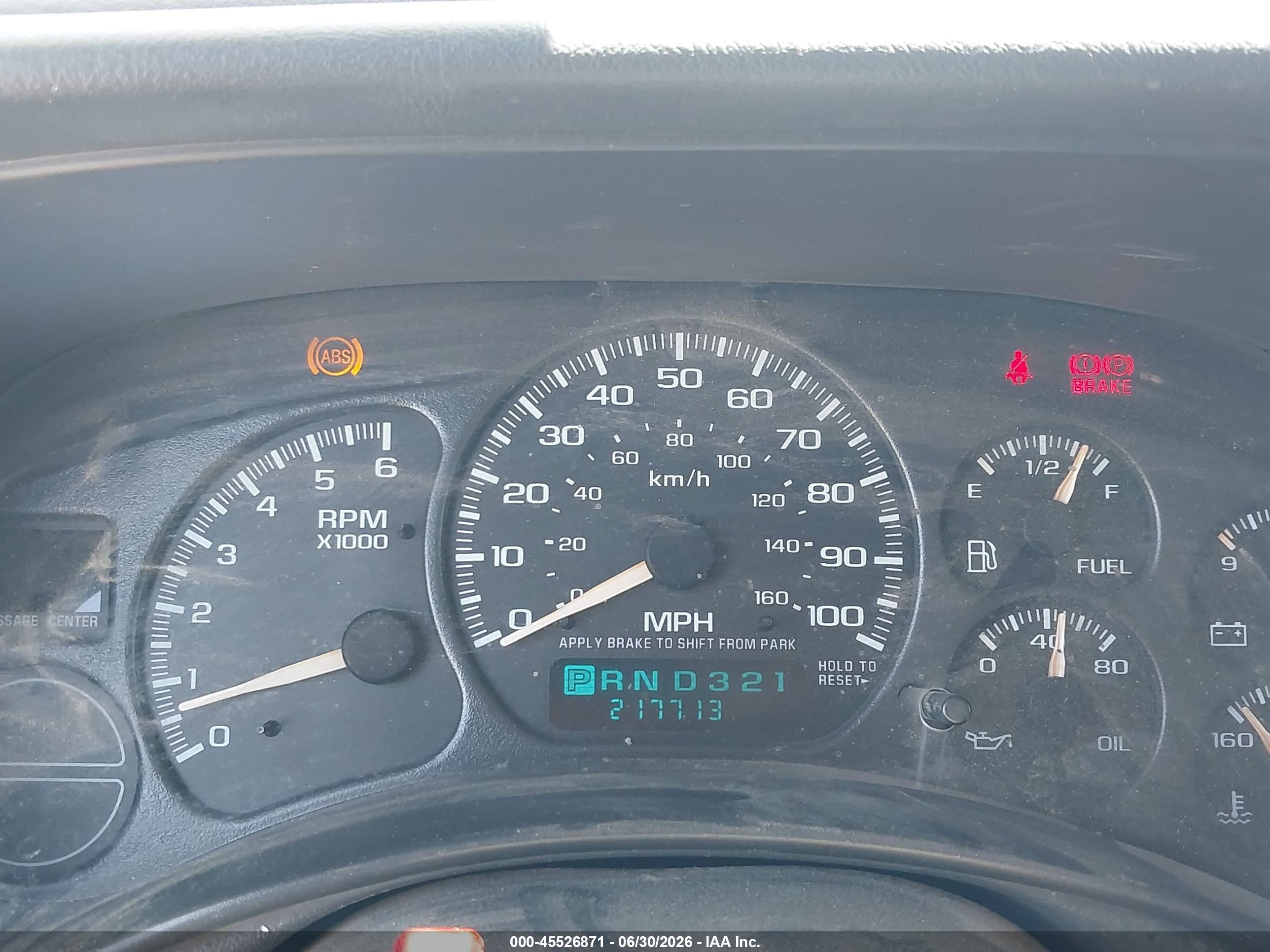 2002 Chevrolet Suburban 1500 Lt White vin: 1GNEC16T52J198017