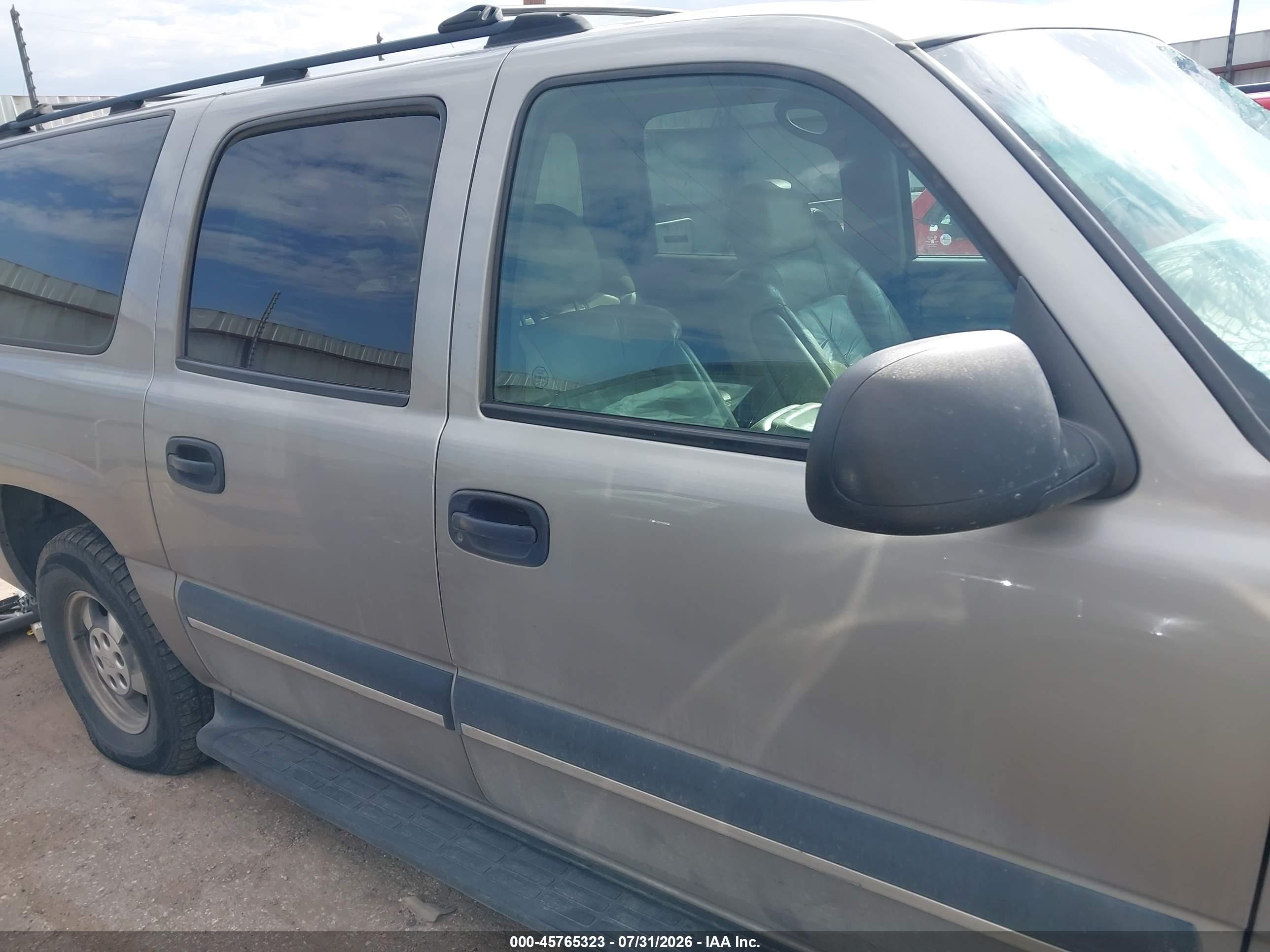 2001 Chevrolet Suburban 1500 Ls Beige vin: 1GNEC16T61J221142