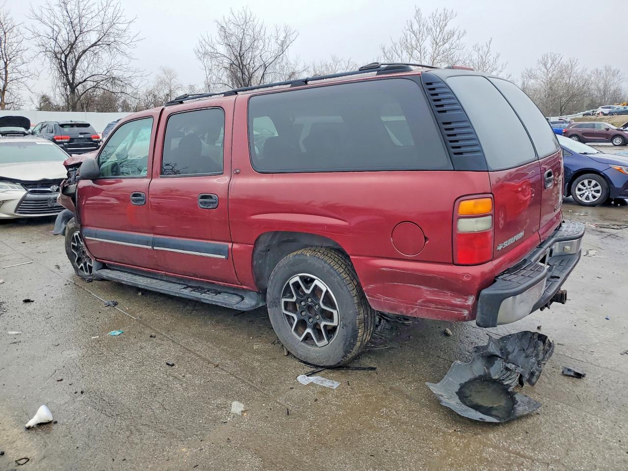 2001 Chevrolet Suburban C1500 Red vin: 1GNEC16T71J281978