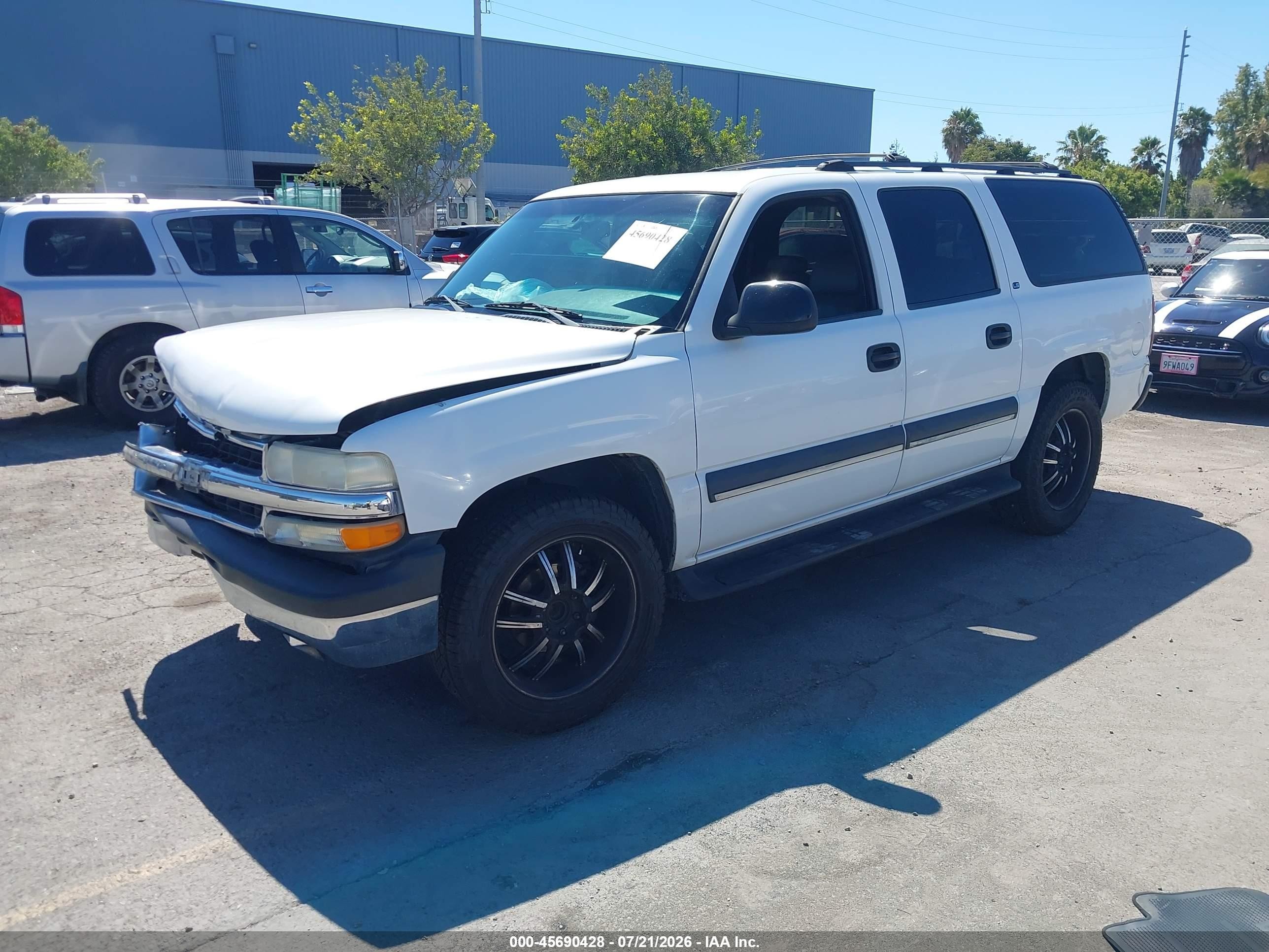 2002 Chevrolet Suburban 1500 Ls White vin: 1GNEC16T72J174558