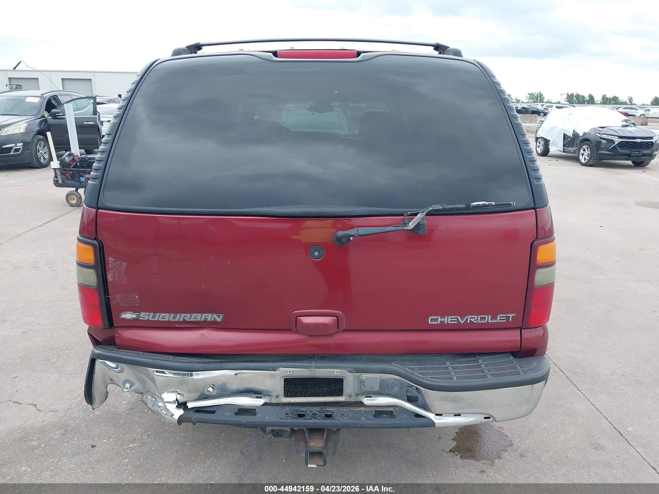 2001 Chevrolet Suburban 1500 Lt Бордовый vin: 1GNEC16T81J304765