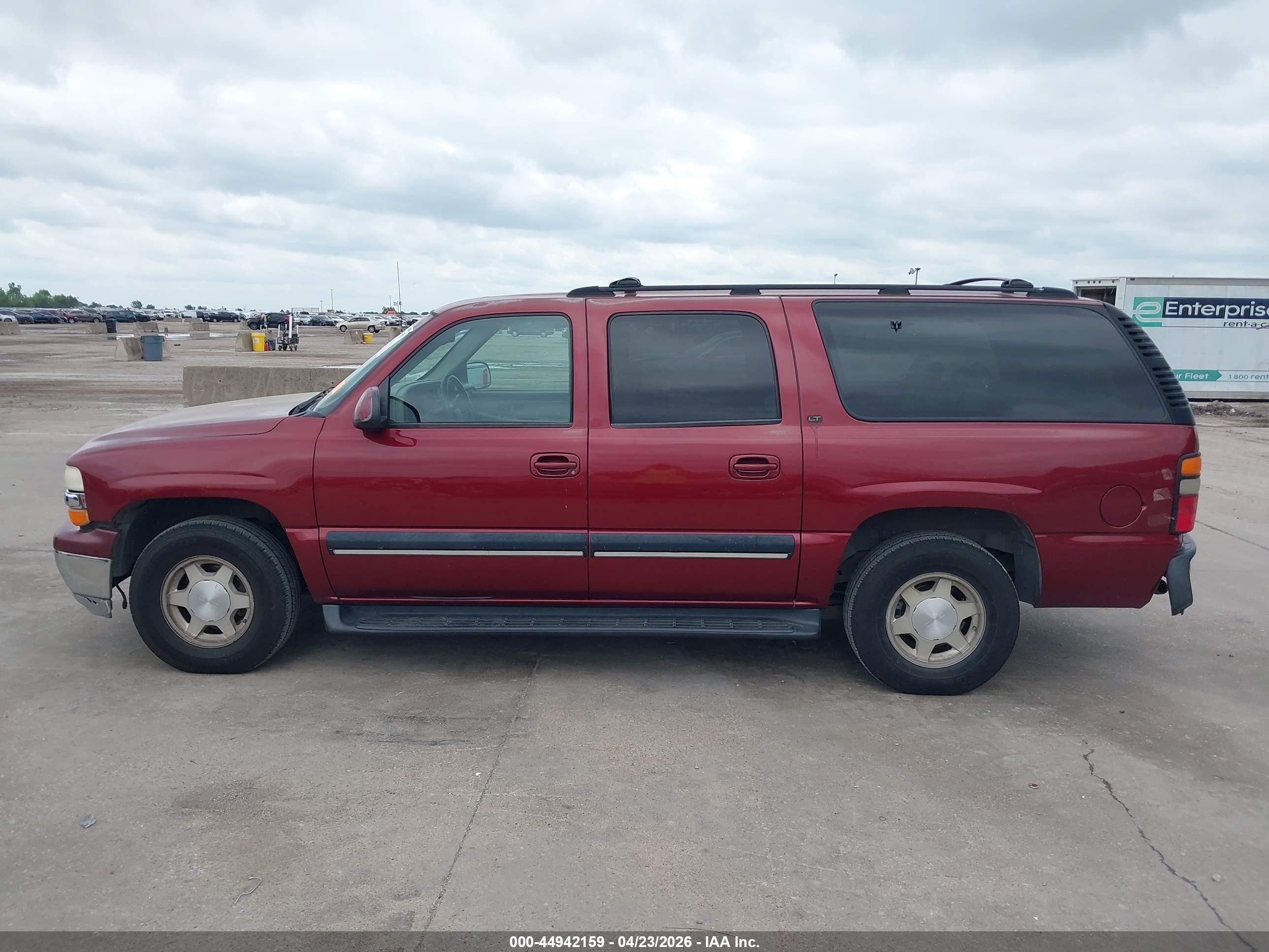 2001 Chevrolet Suburban 1500 Lt Бордовый vin: 1GNEC16T81J304765