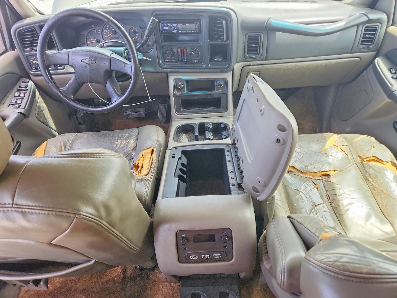 2003 Chevrolet Suburban 1500 Beige vin: 1GNEC16Z03J189036