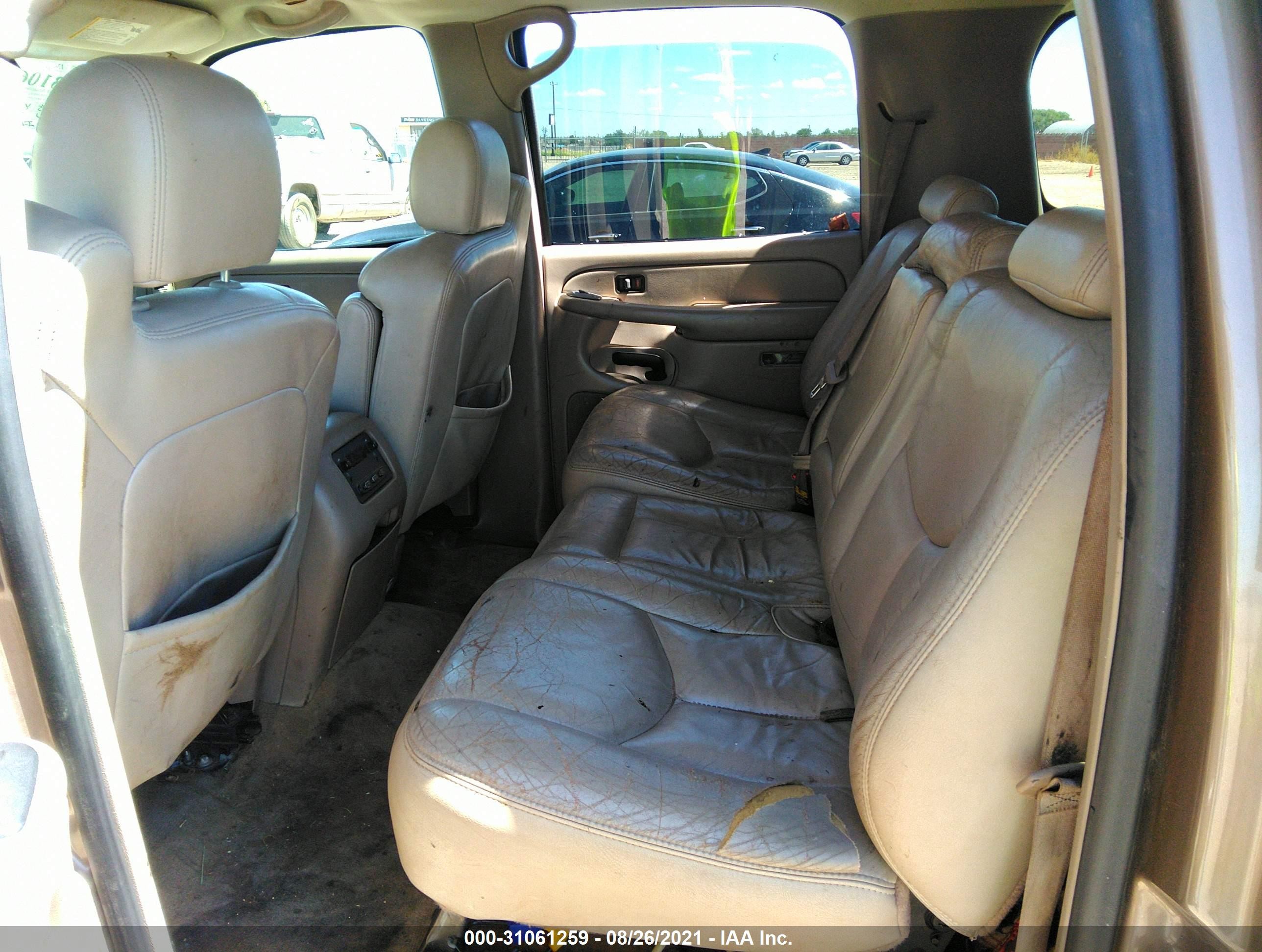2004 Chevrolet Suburban 1500 Ls Beige vin: 1GNEC16Z04J246093