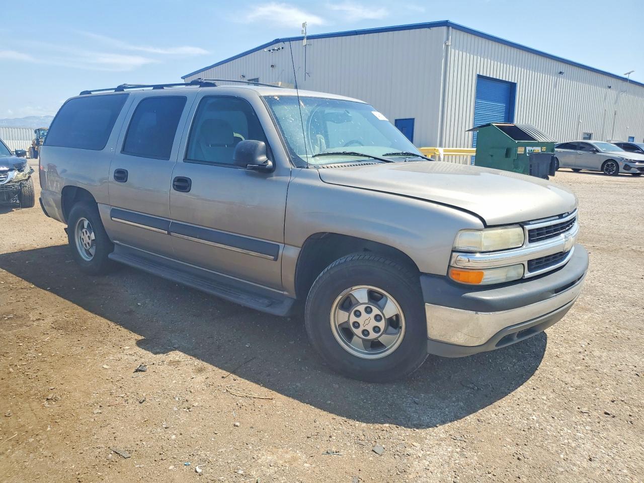 2002 Chevrolet Suburban C1500 Gold vin: 1GNEC16Z12J128342