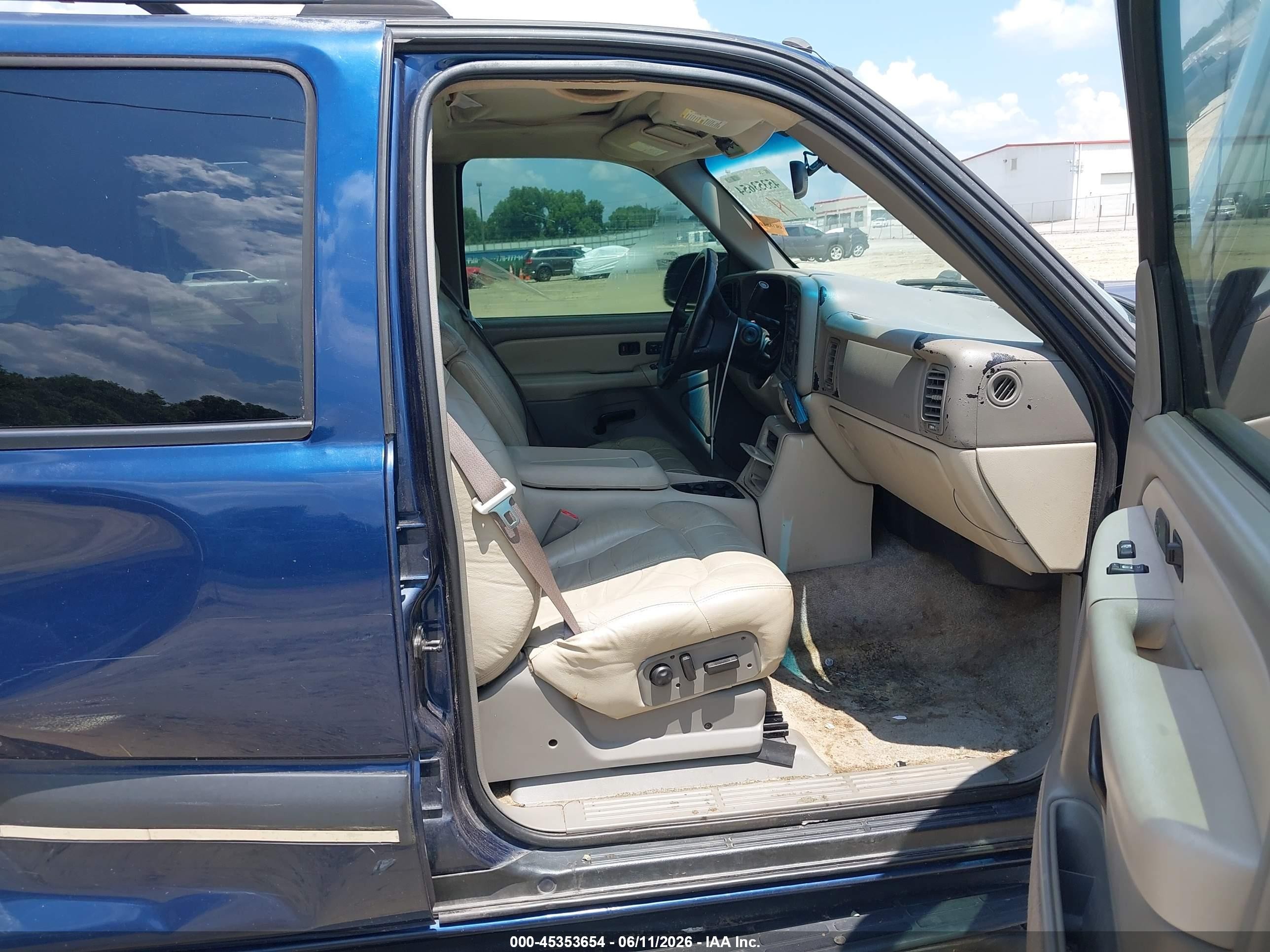 2002 Chevrolet Suburban 1500 Lt Blue vin: 1GNEC16Z12J303494