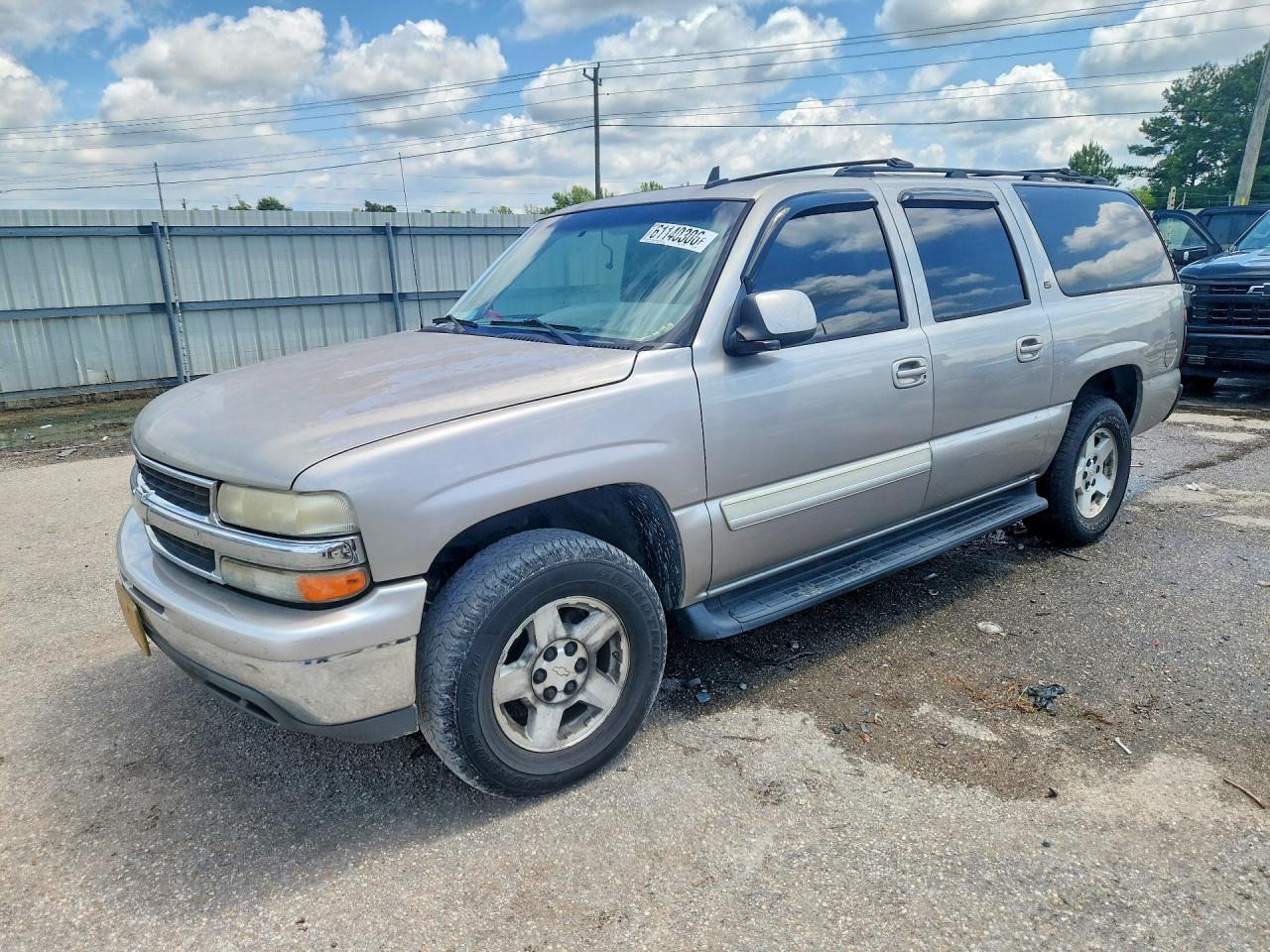 2006 Chevrolet Suburban C1500 Gold vin: 1GNEC16Z16J131697