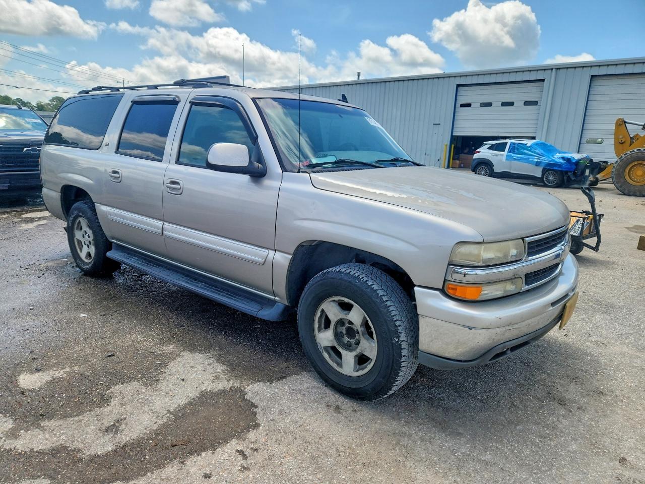 2006 Chevrolet Suburban C1500 Gold vin: 1GNEC16Z16J131697