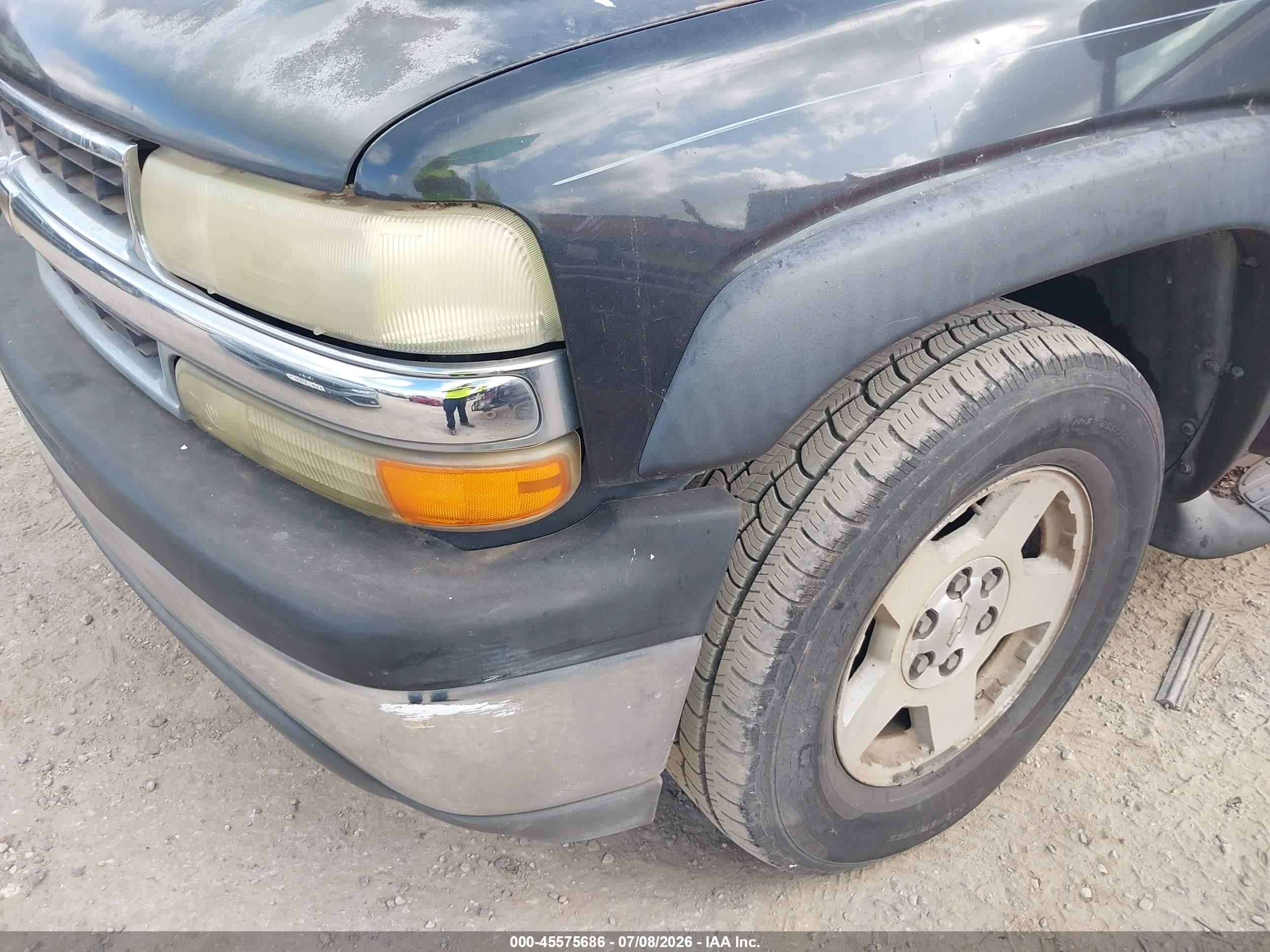 2004 Chevrolet Suburban 1500 Lt Gray vin: 1GNEC16Z24J261078