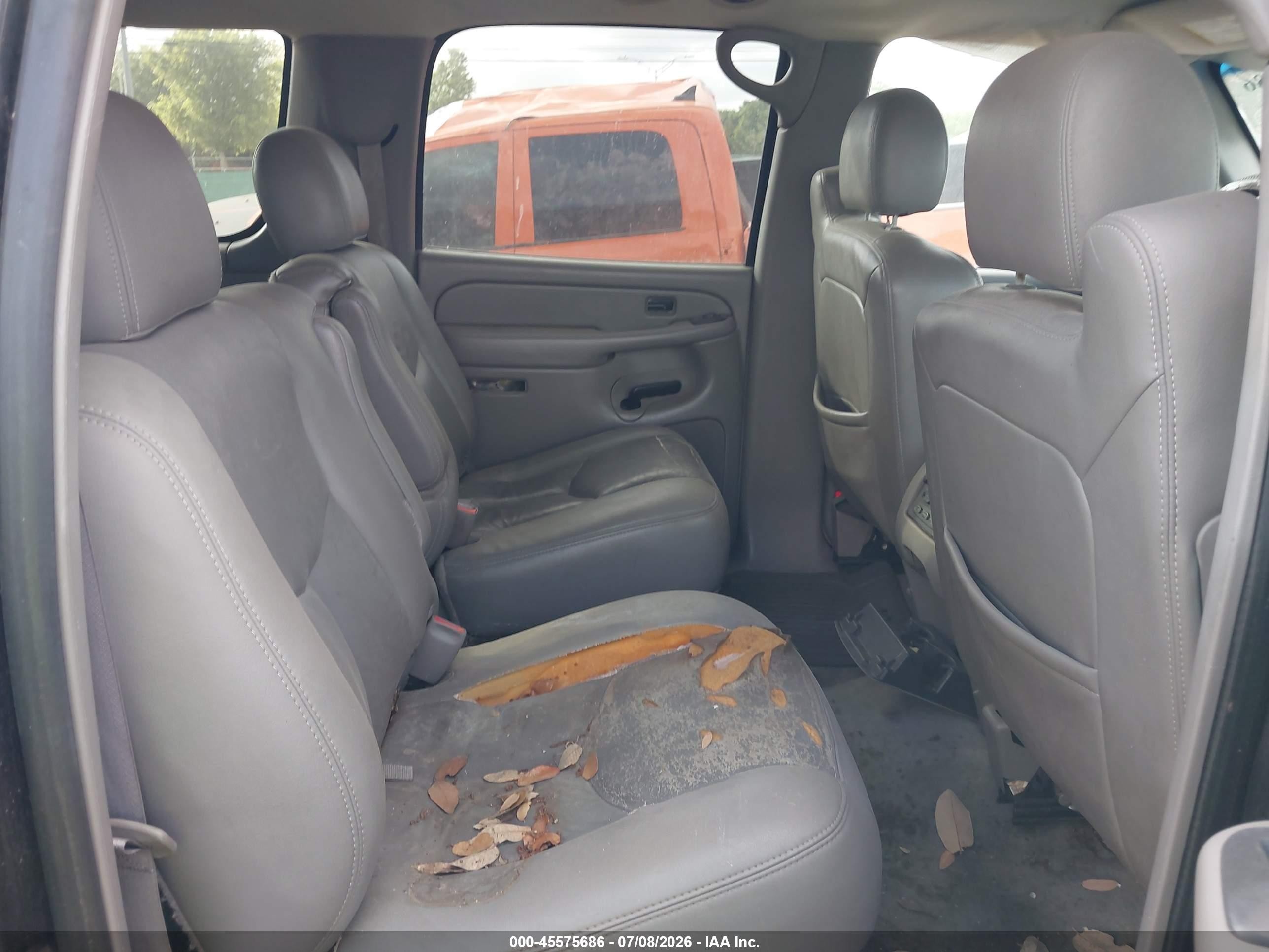 2004 Chevrolet Suburban 1500 Lt Gray vin: 1GNEC16Z24J261078