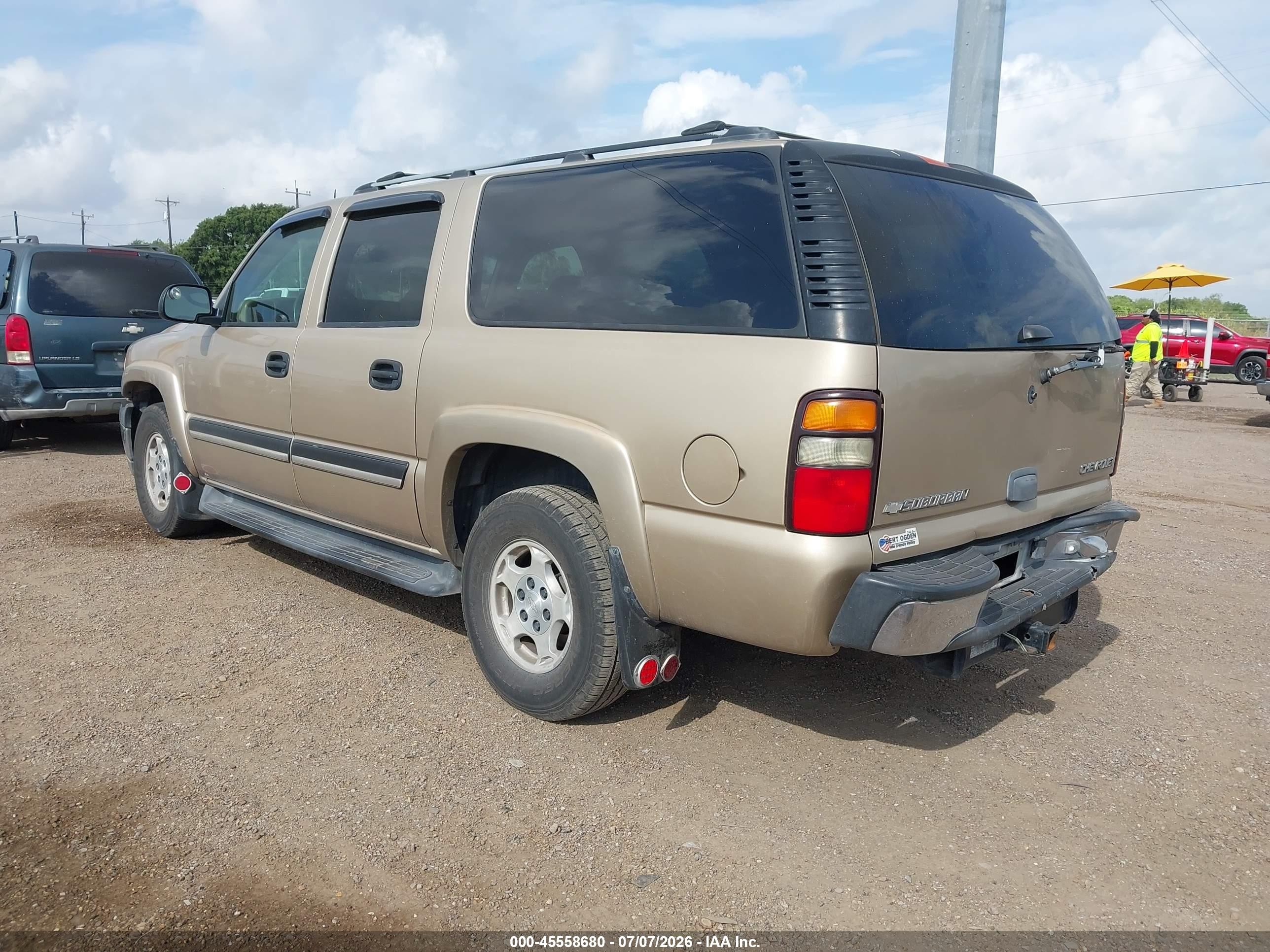 2005 Chevrolet Suburban 1500 Ls Gold vin: 1GNEC16Z25J251233