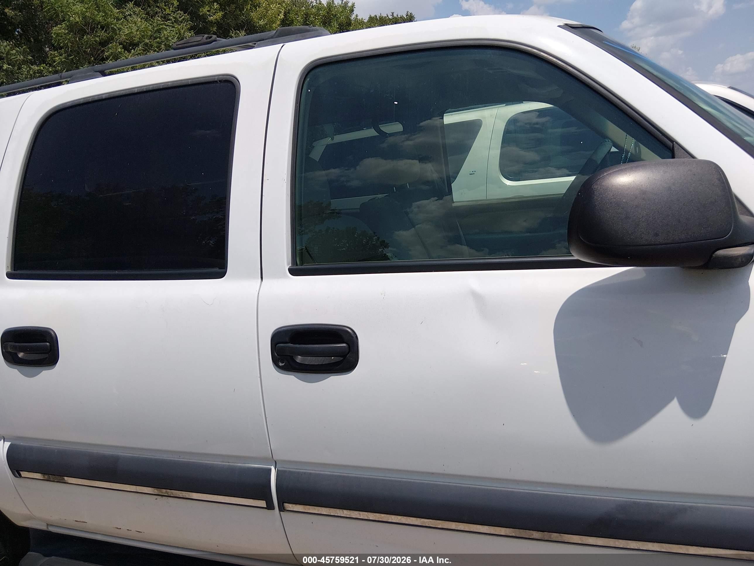 2002 Chevrolet Suburban 1500 Ls Белый vin: 1GNEC16Z32J108948
