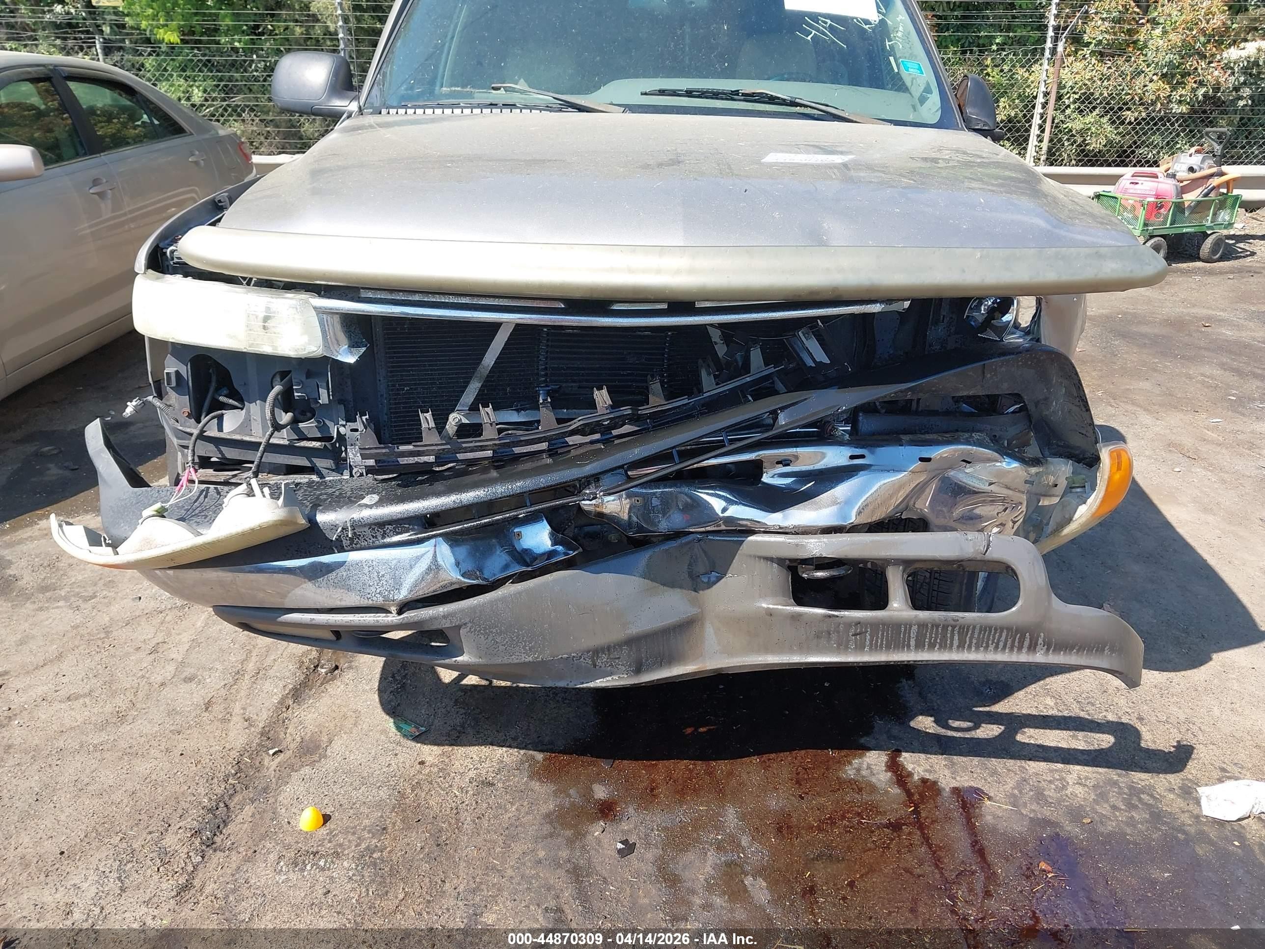 2002 Chevrolet Suburban 1500 Ls Beige vin: 1GNEC16Z42J299330