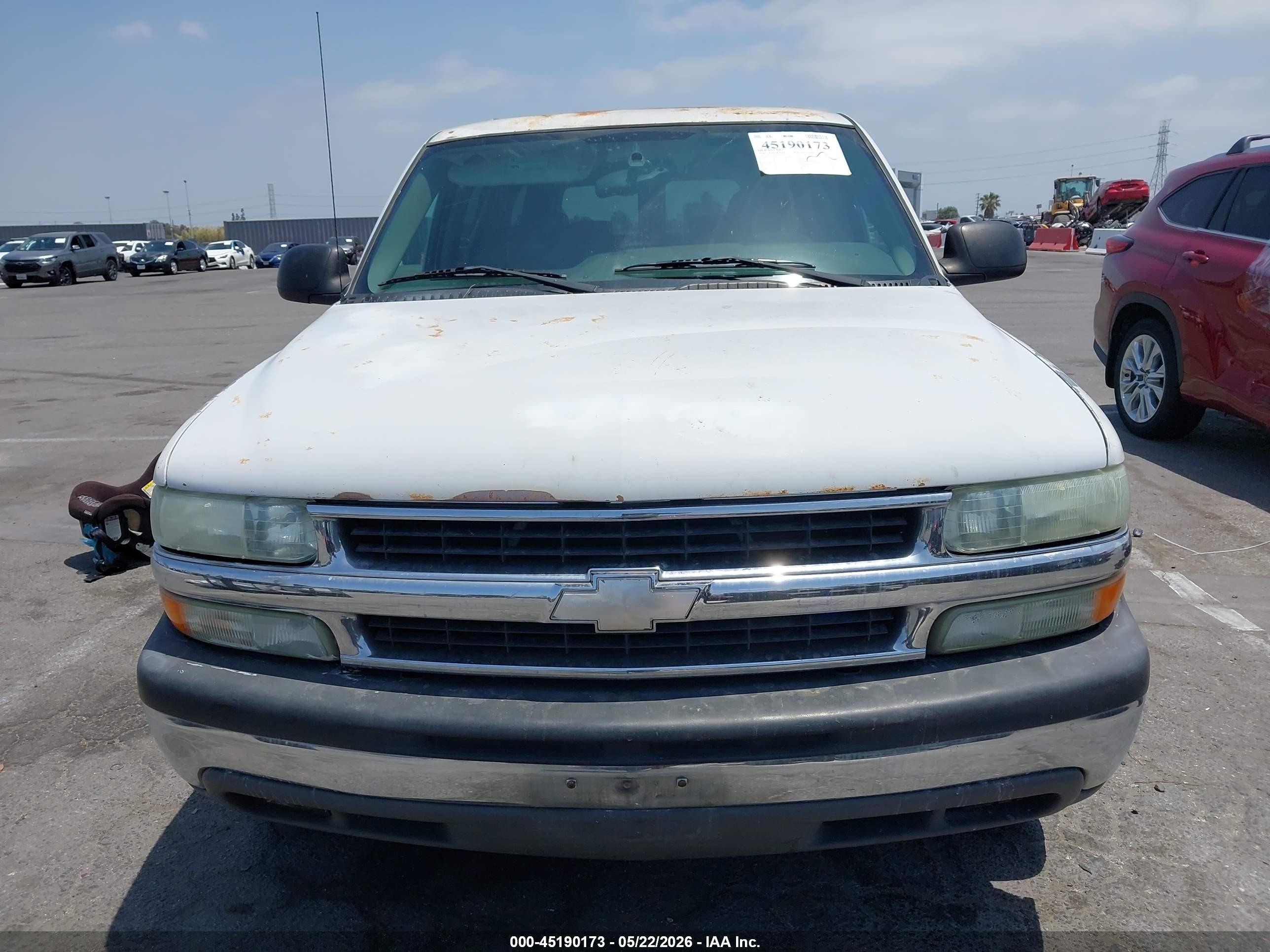 2004 Chevrolet Suburban 1500 Ls White vin: 1GNEC16Z44J154601