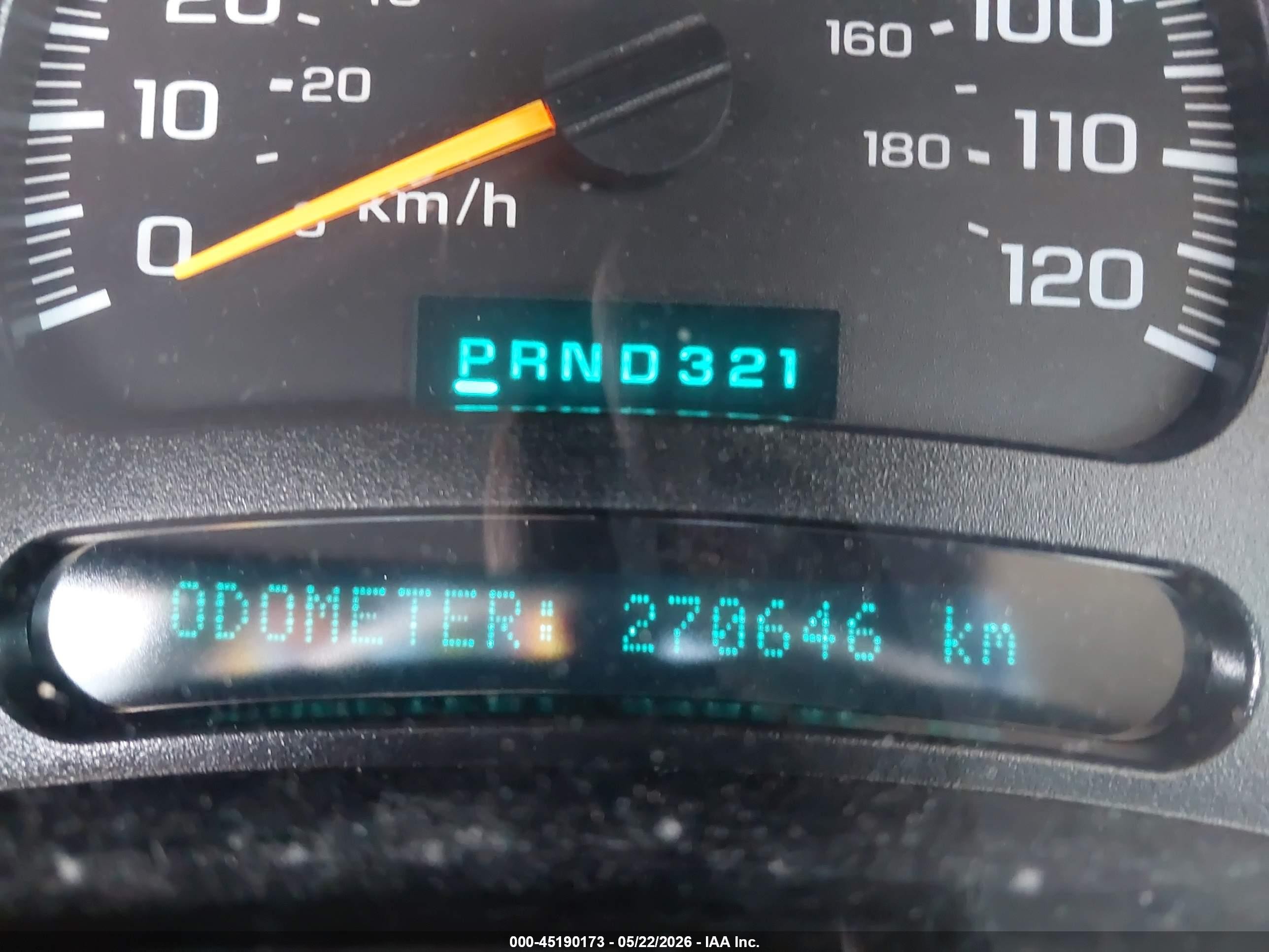 2004 Chevrolet Suburban 1500 Ls White vin: 1GNEC16Z44J154601