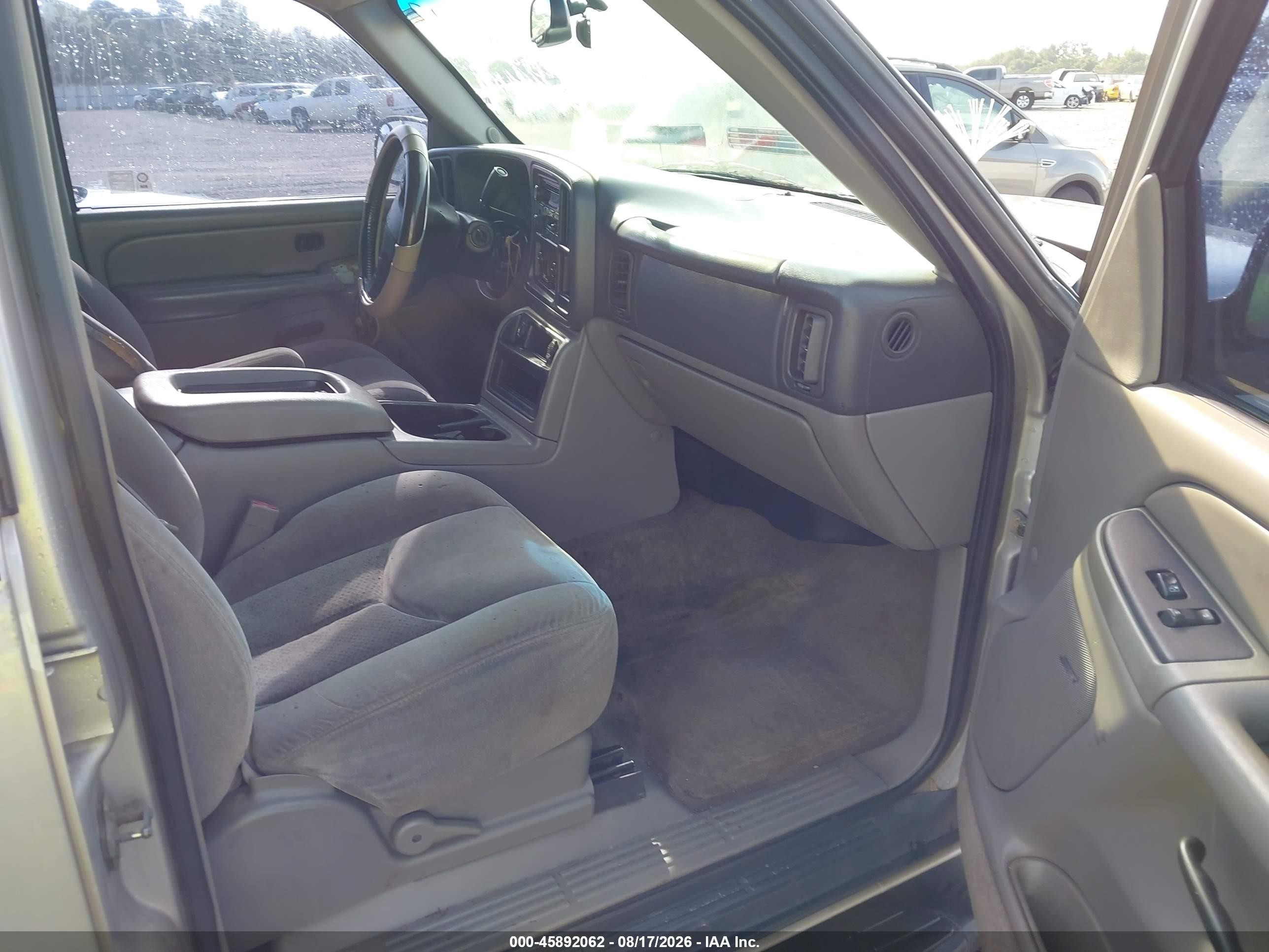 2005 Chevrolet Suburban 1500 Ls Gold vin: 1GNEC16Z45J190628