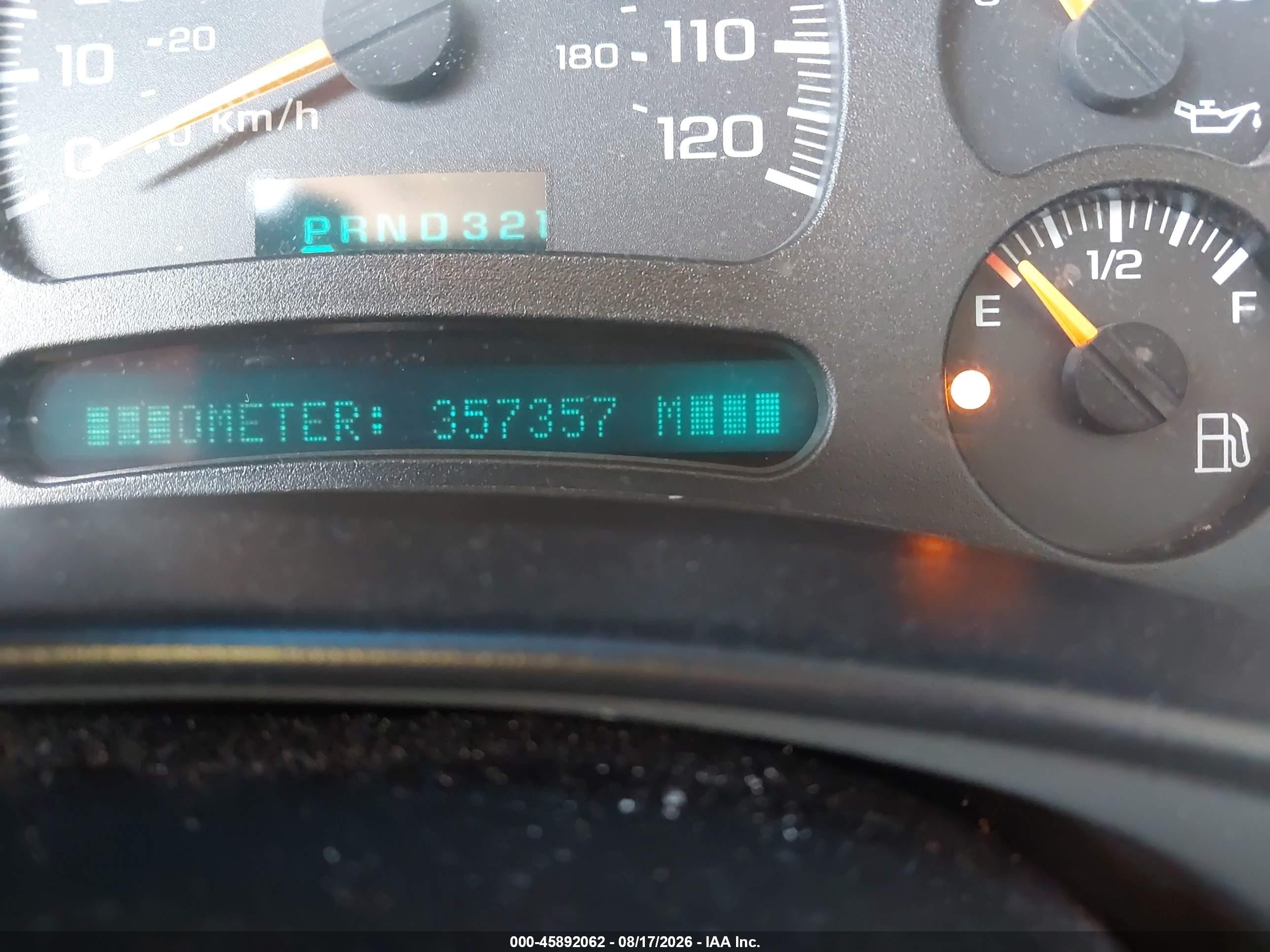 2005 Chevrolet Suburban 1500 Ls Gold vin: 1GNEC16Z45J190628
