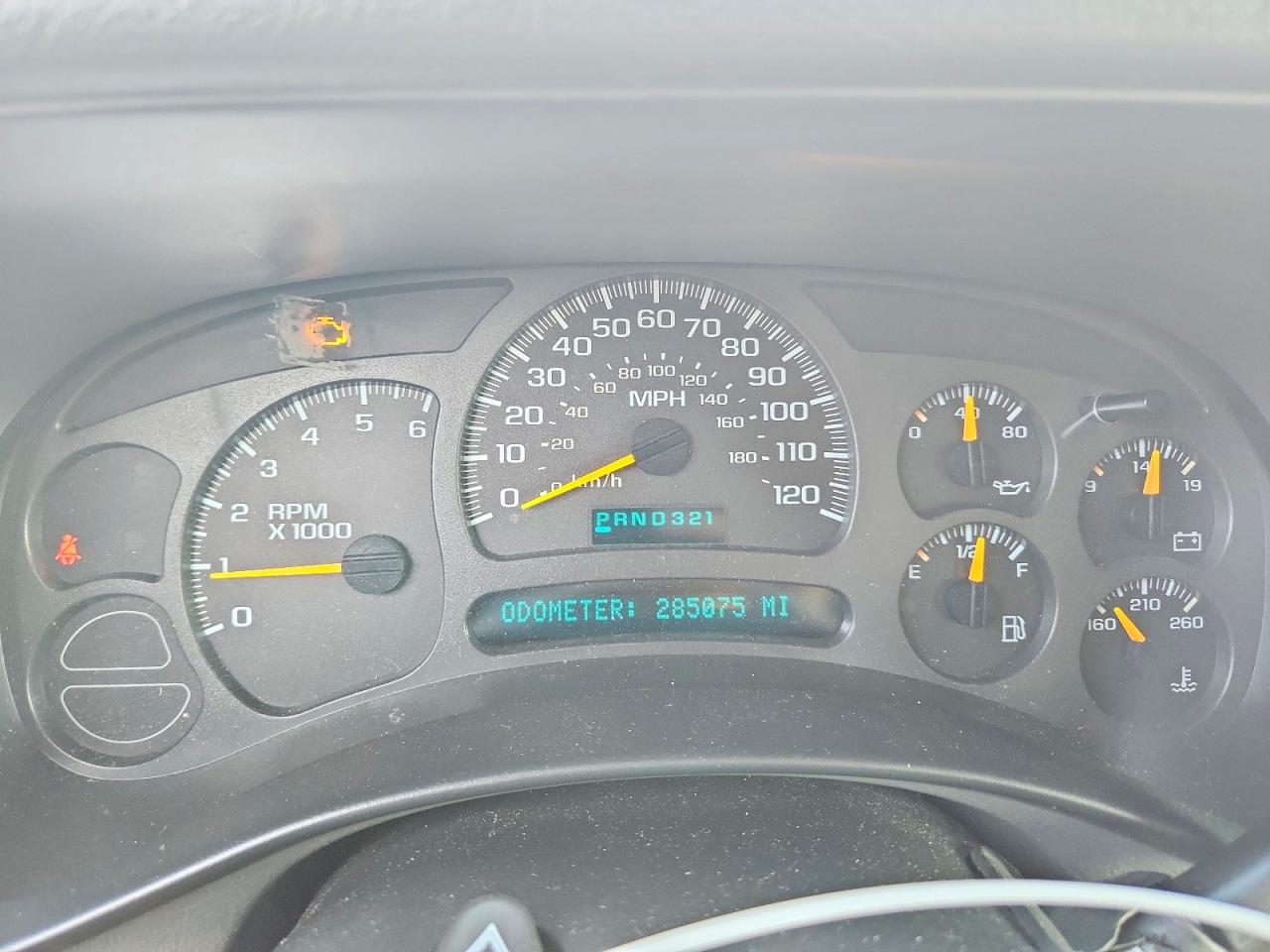 2003 Chevrolet Suburban C1500 Maroon vin: 1GNEC16Z53J245388