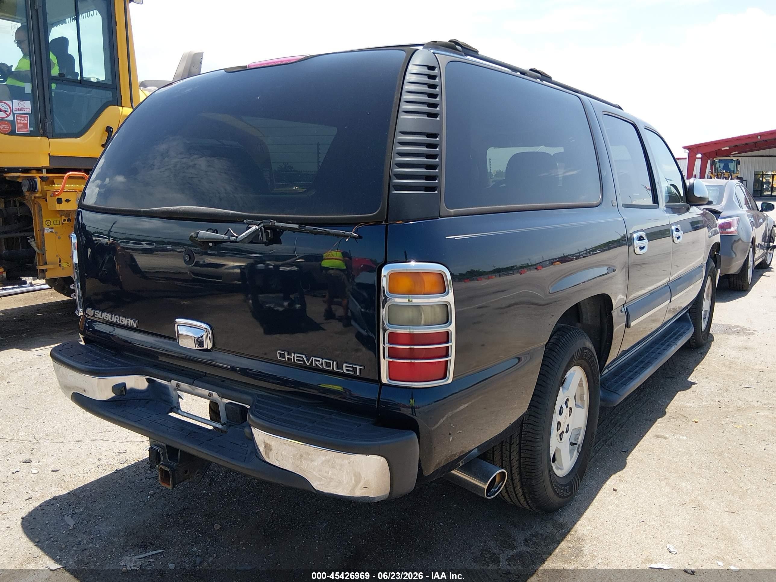 2004 Chevrolet Suburban 1500 Lt Blue vin: 1GNEC16Z54J117167
