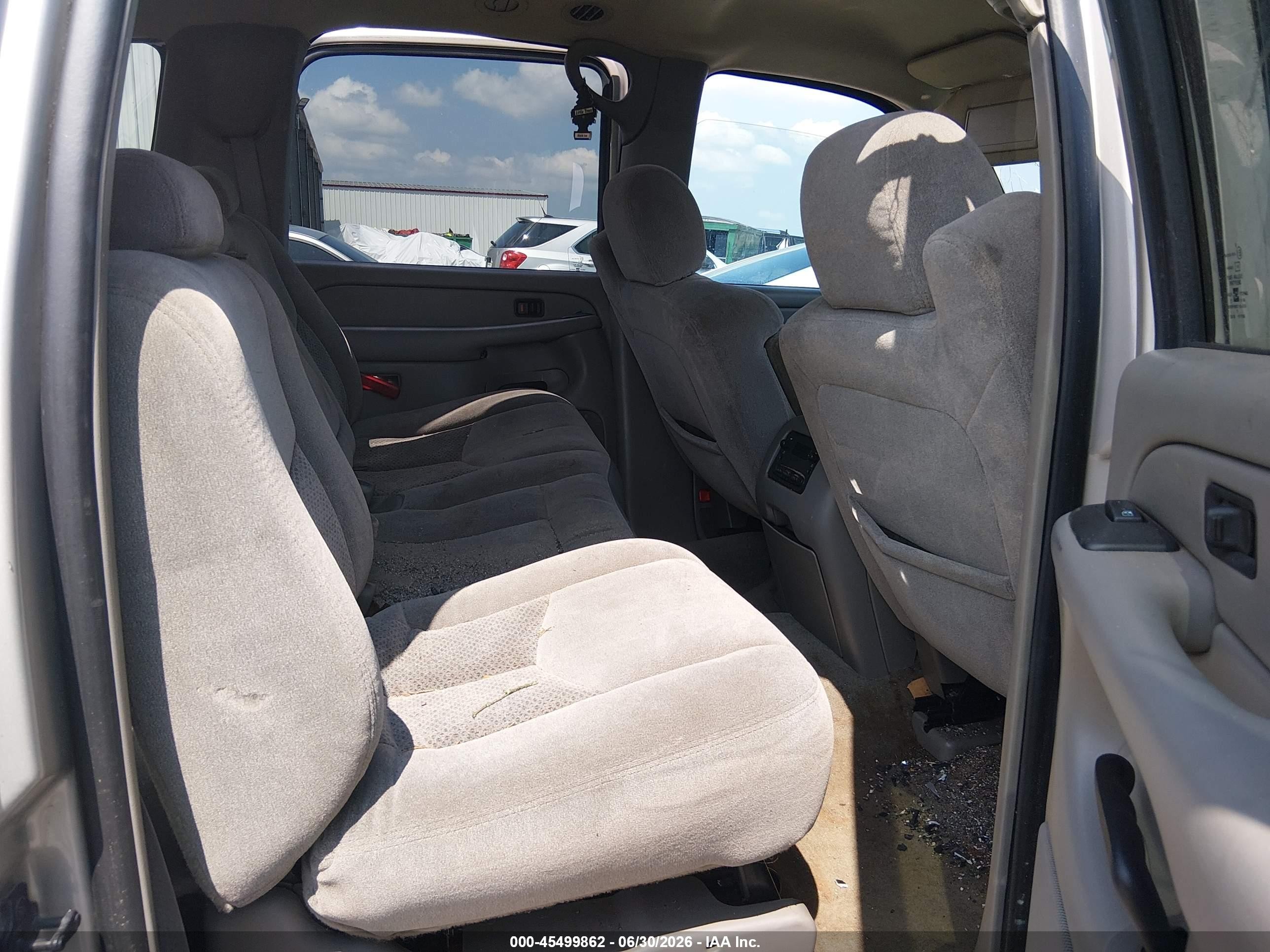2004 Chevrolet Suburban 1500 Ls Beige vin: 1GNEC16Z54J124698