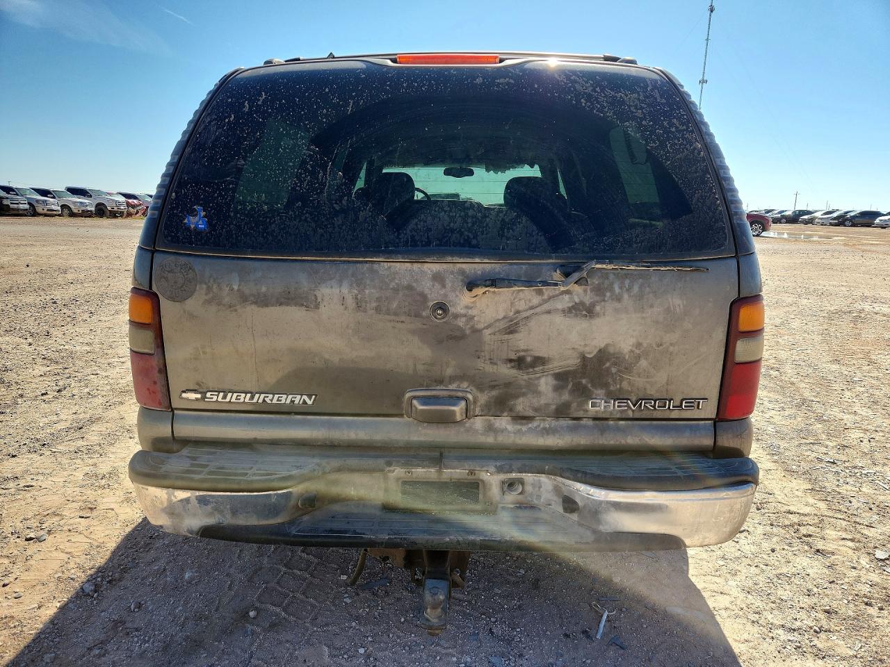 2002 Chevrolet Suburban Gray vin: 1GNEC16Z62J120429
