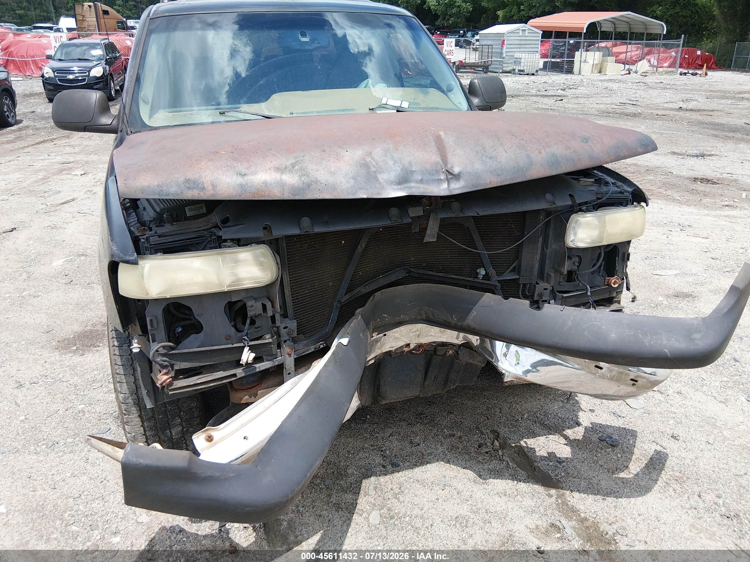 2003 Chevrolet Suburban 1500 Ls Черный vin: 1GNEC16Z73J240340