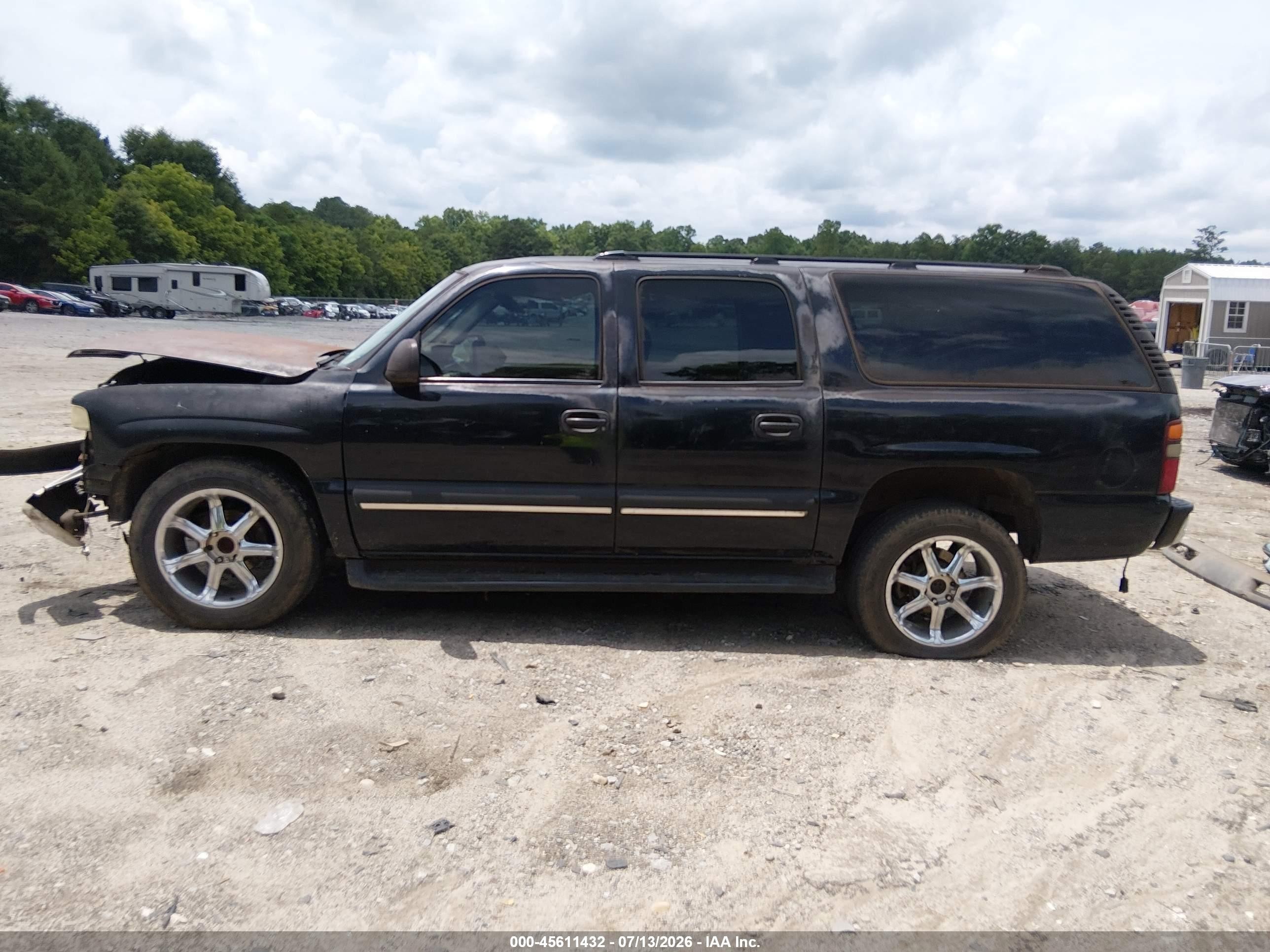 2003 Chevrolet Suburban 1500 Ls Черный vin: 1GNEC16Z73J240340