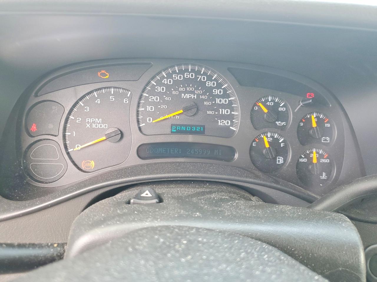 2004 Chevrolet Suburban C1500 Silver vin: 1GNEC16Z74J253770