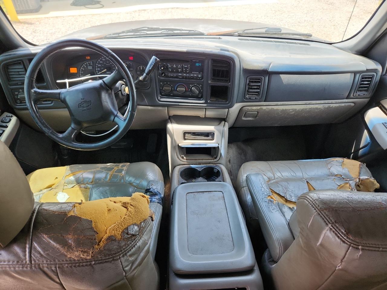 2002 Chevrolet Suburban C1500 Gold vin: 1GNEC16Z82J116561