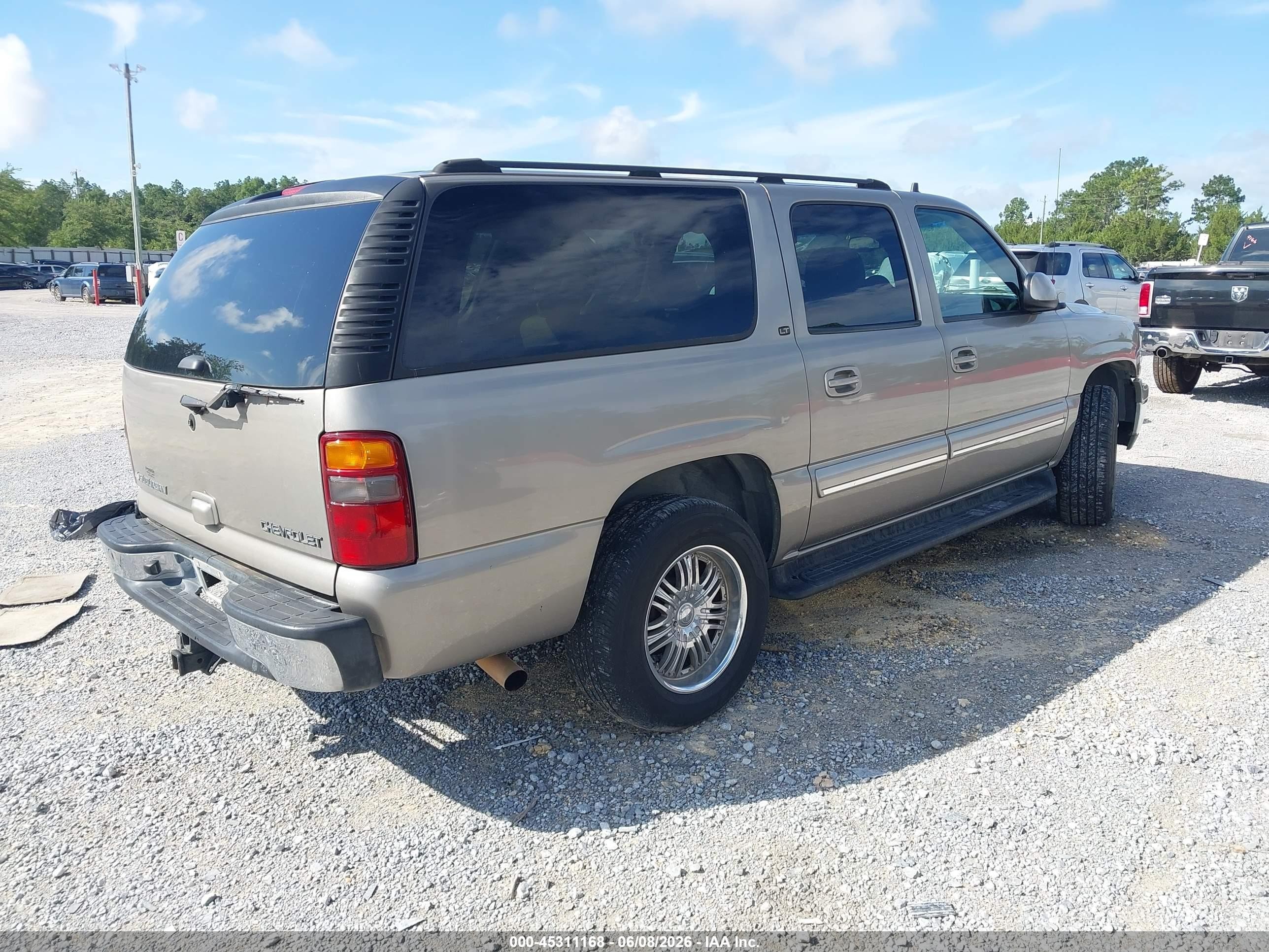 2003 Chevrolet Suburban 1500 Lt Tan vin: 1GNEC16ZX3J101951
