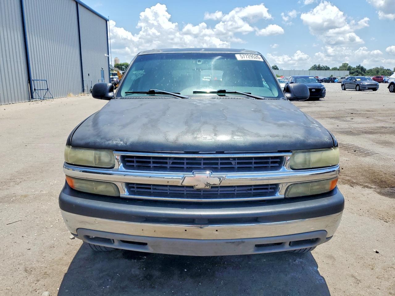 2004 Chevrolet Suburban C1500 Gray vin: 1GNEC16ZX4J241788