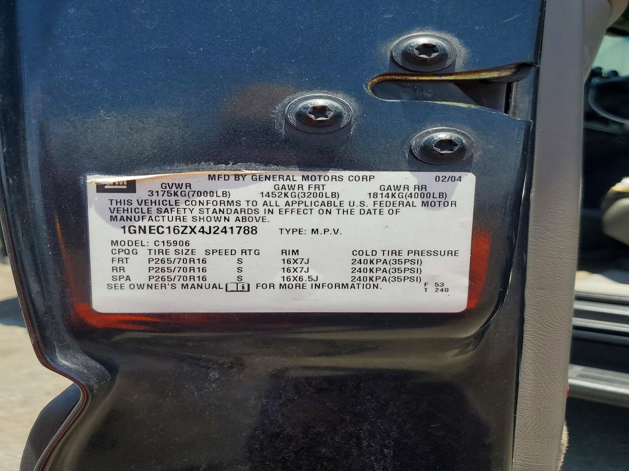 2004 Chevrolet Suburban C1500 Gray vin: 1GNEC16ZX4J241788