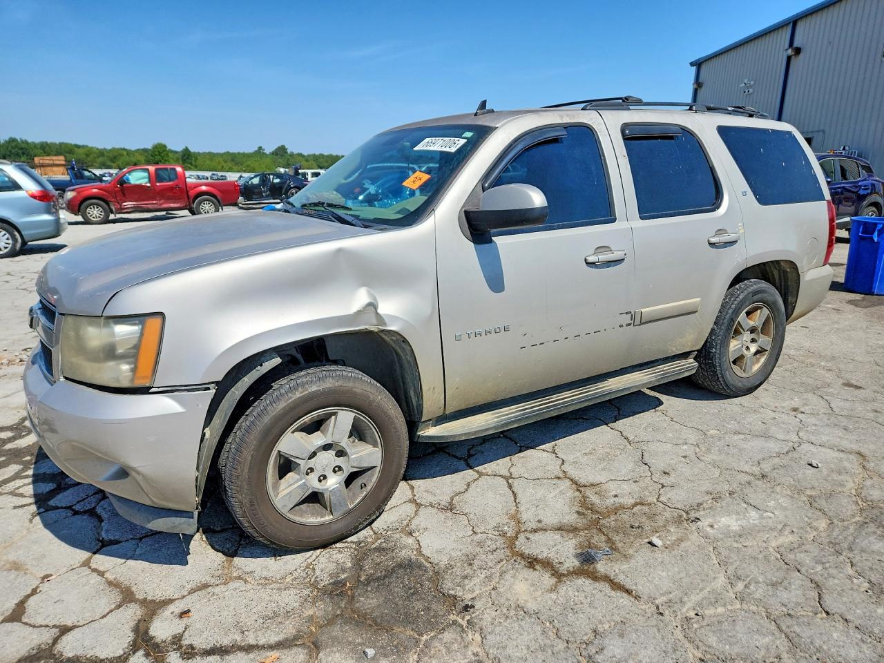 2009 Chevrolet Tahoe C1500 Lt Tan vin: 1GNEC23319R206023