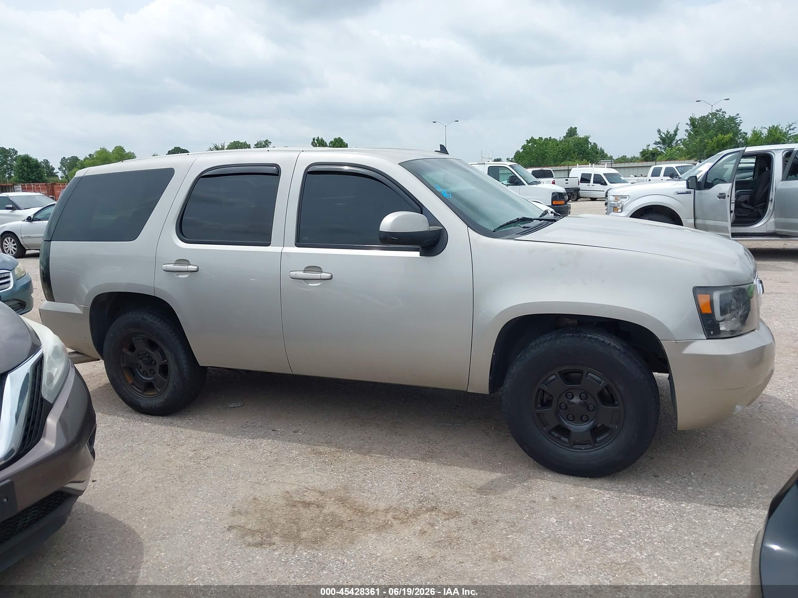 2009 Chevrolet Tahoe Lt2 Gold vin: 1GNEC23329R199700