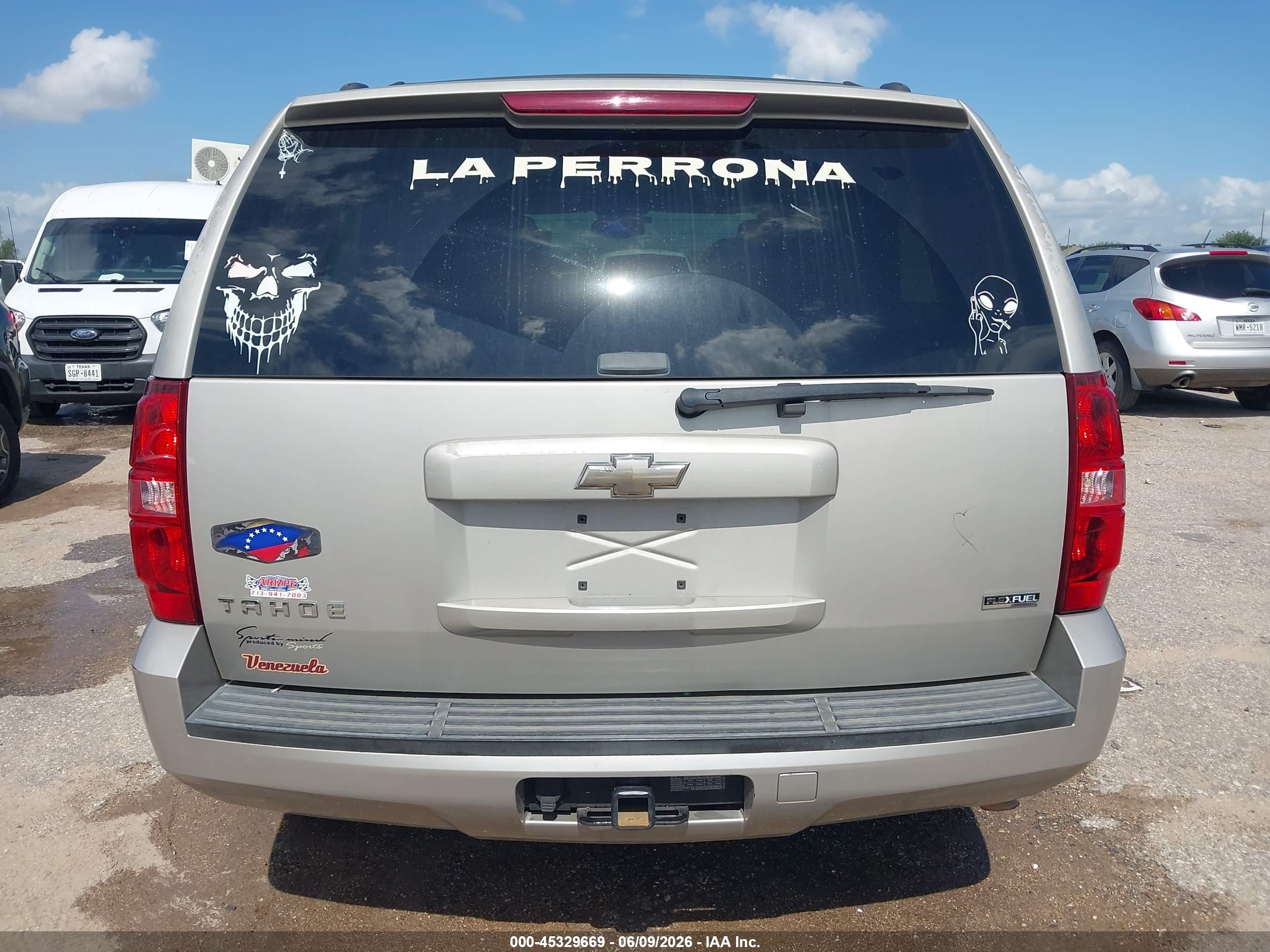 2009 Chevrolet Tahoe Lt1 Silver vin: 1GNEC23329R260012