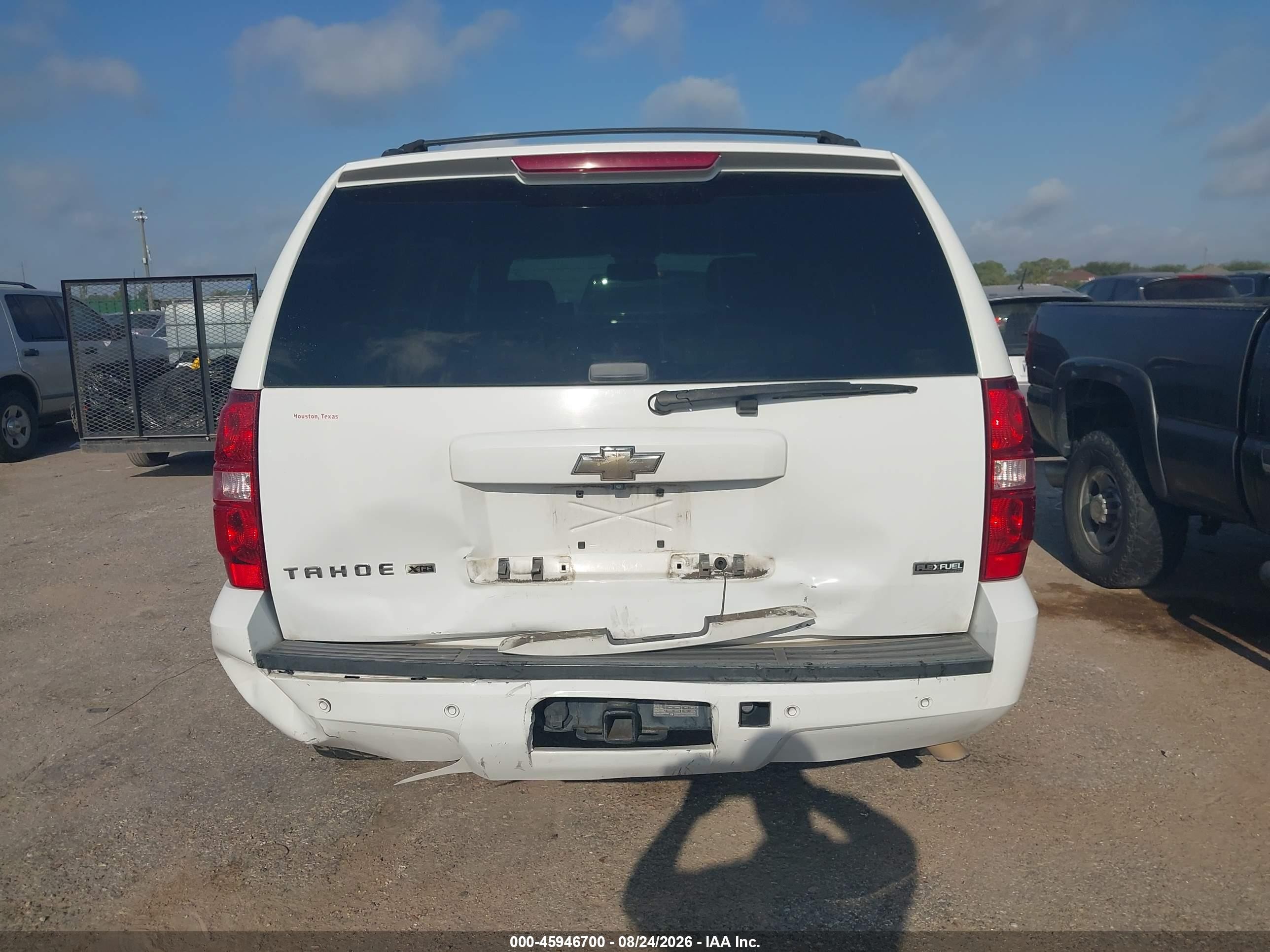 2009 Chevrolet Tahoe Lt2 Белый vin: 1GNEC23369R281560