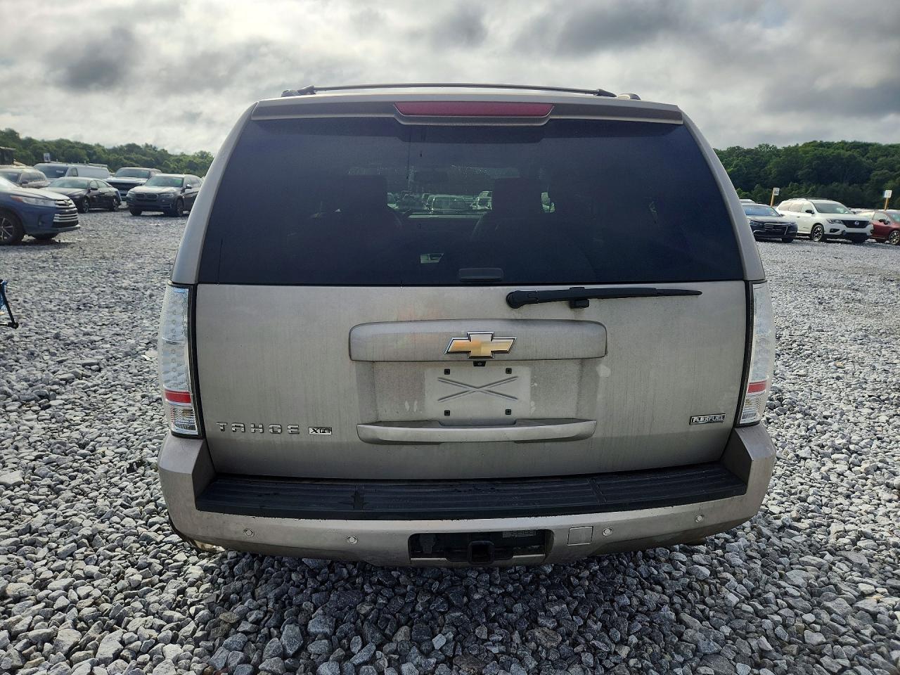 2009 Chevrolet Tahoe C1500 Lt Beige vin: 1GNEC23379R222663