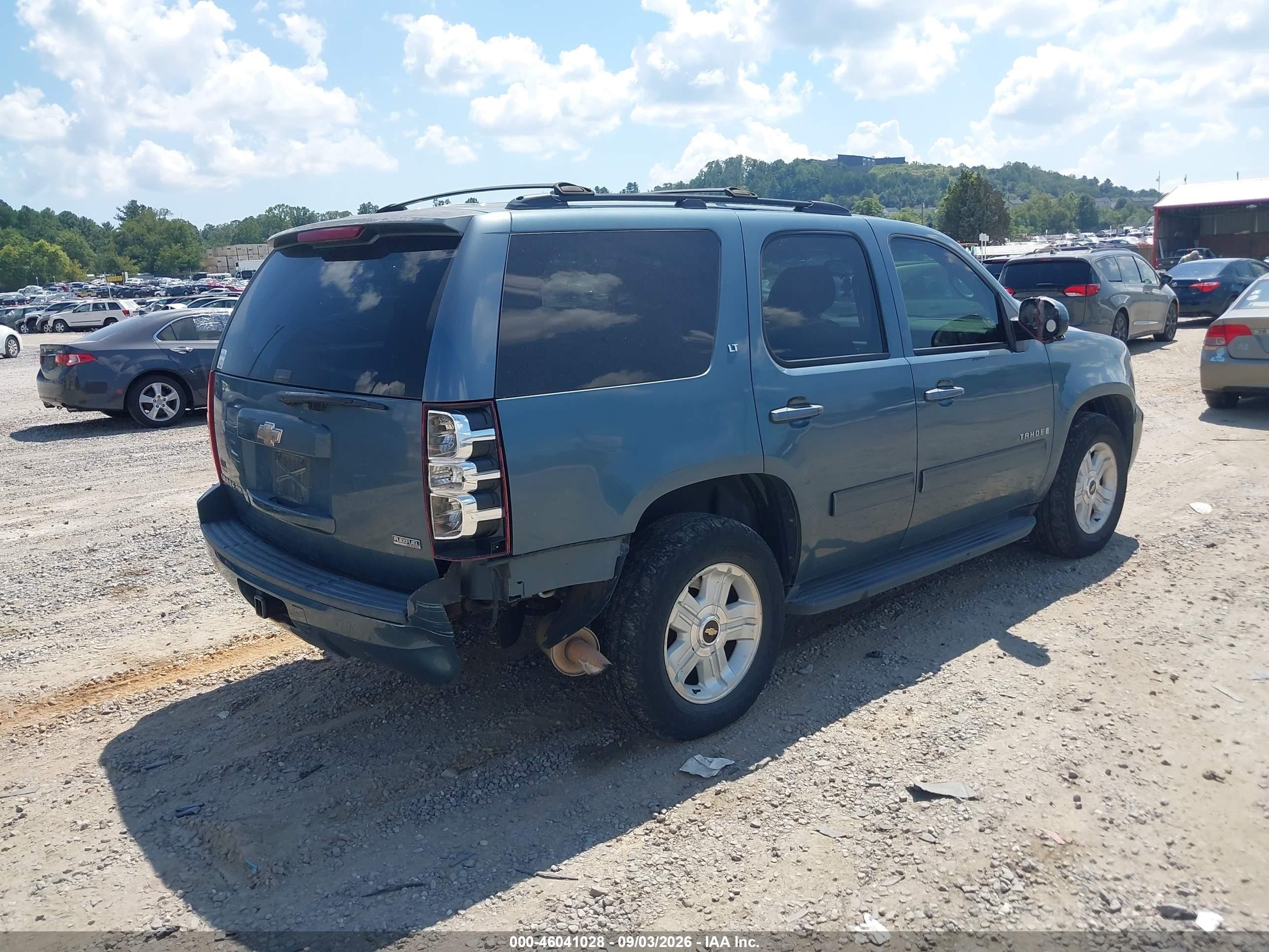 2009 Chevrolet Tahoe Lt1 Blue vin: 1GNEC23379R286265
