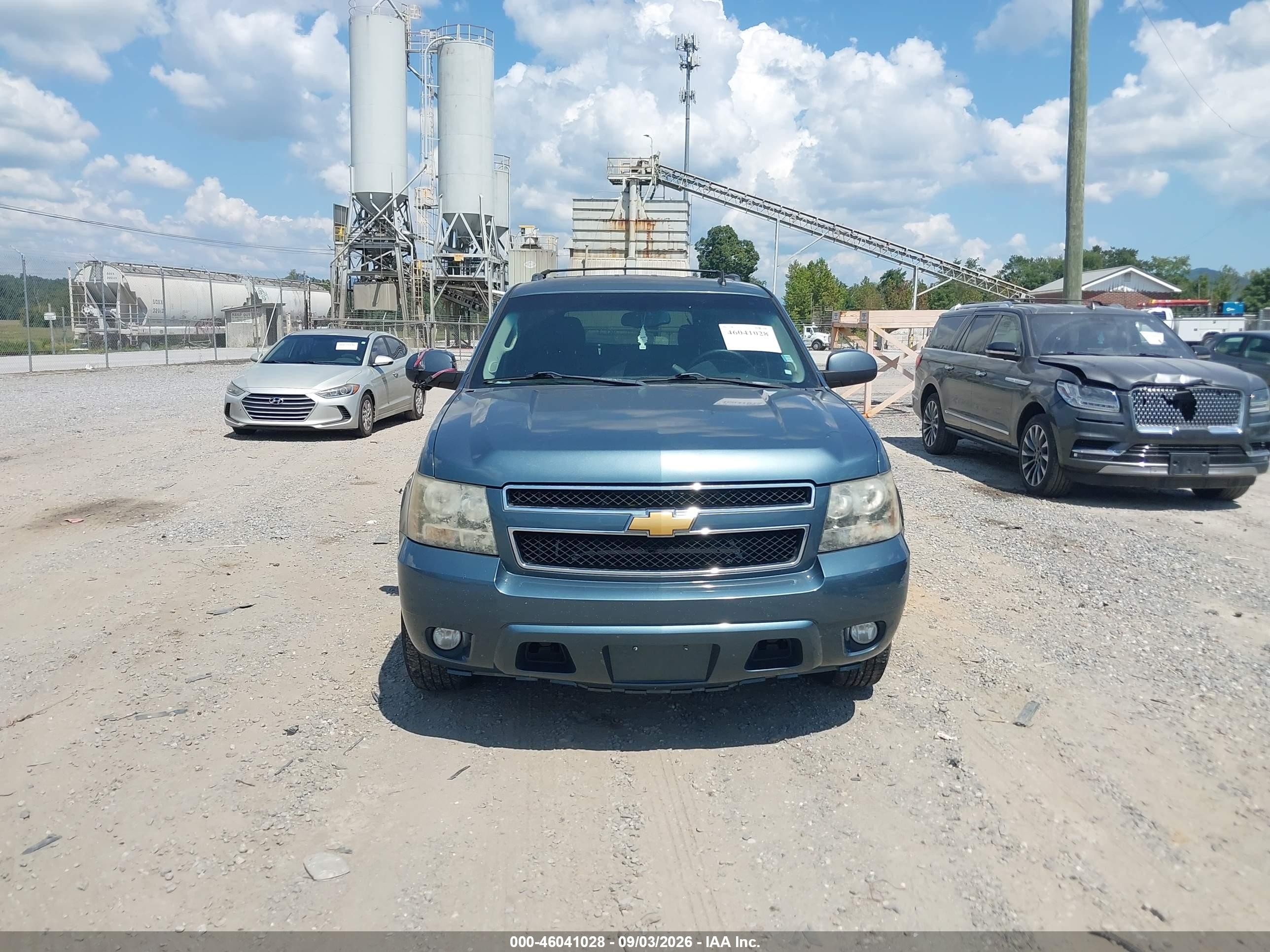 2009 Chevrolet Tahoe Lt1 Blue vin: 1GNEC23379R286265