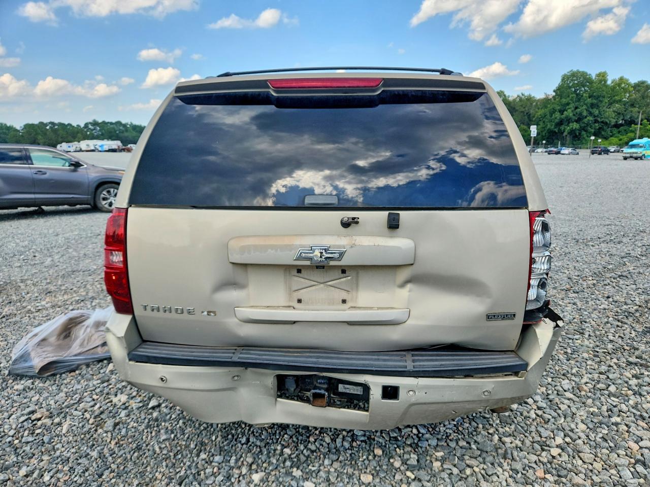 2009 Chevrolet Tahoe C1500 Lt Tan vin: 1GNEC23399R166872