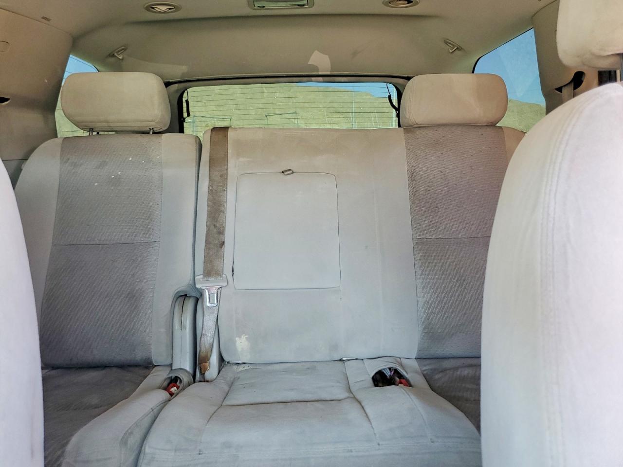 2009 Chevrolet Tahoe C1500 Lt White vin: 1GNEC23399R201636