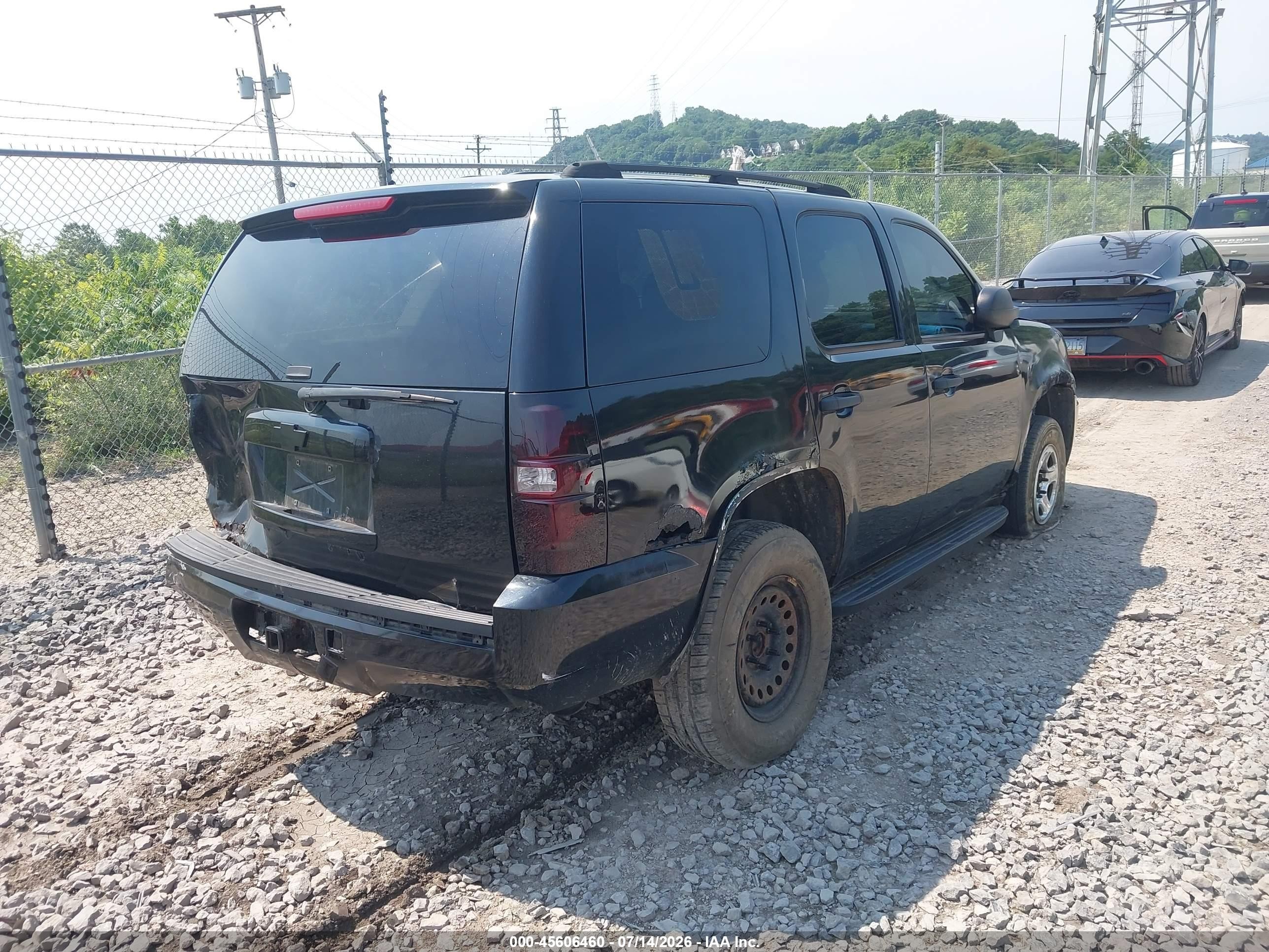 2007 Chevrolet Tahoe Ls Black vin: 1GNEK13047R163622