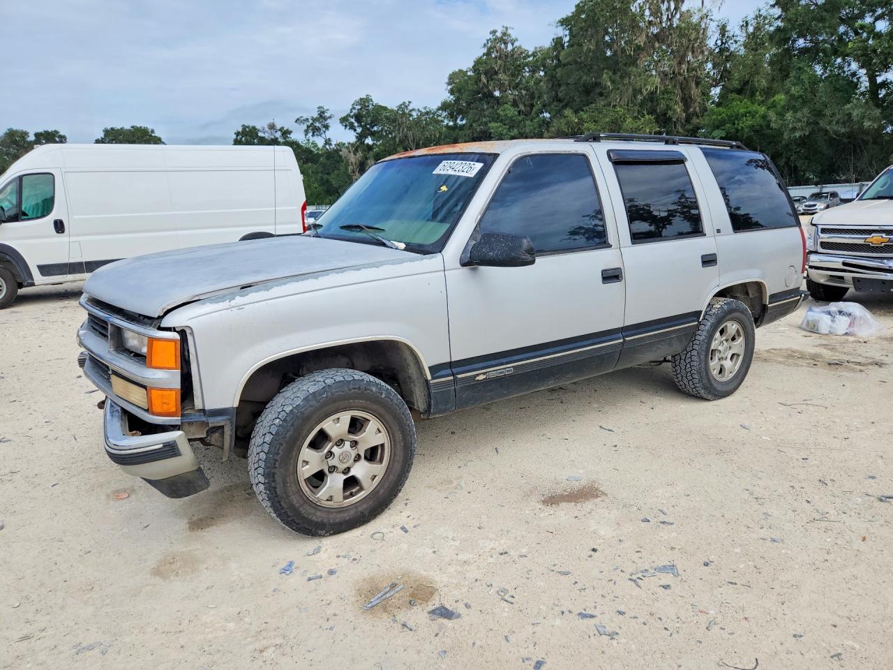 1GNEK13K2SJ358627