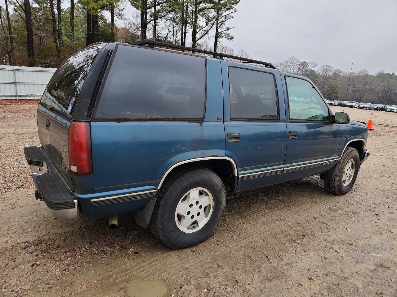 1995 Chevrolet Tahoe K1500 Green vin: 1GNEK13K2SJ386427
