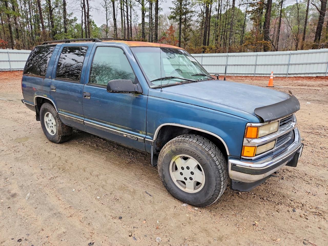 1995 Chevrolet Tahoe K1500 Green vin: 1GNEK13K2SJ386427
