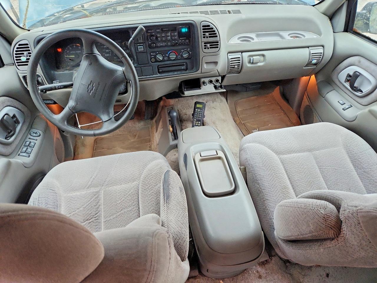 1995 Chevrolet Tahoe K1500 Green vin: 1GNEK13K2SJ386427